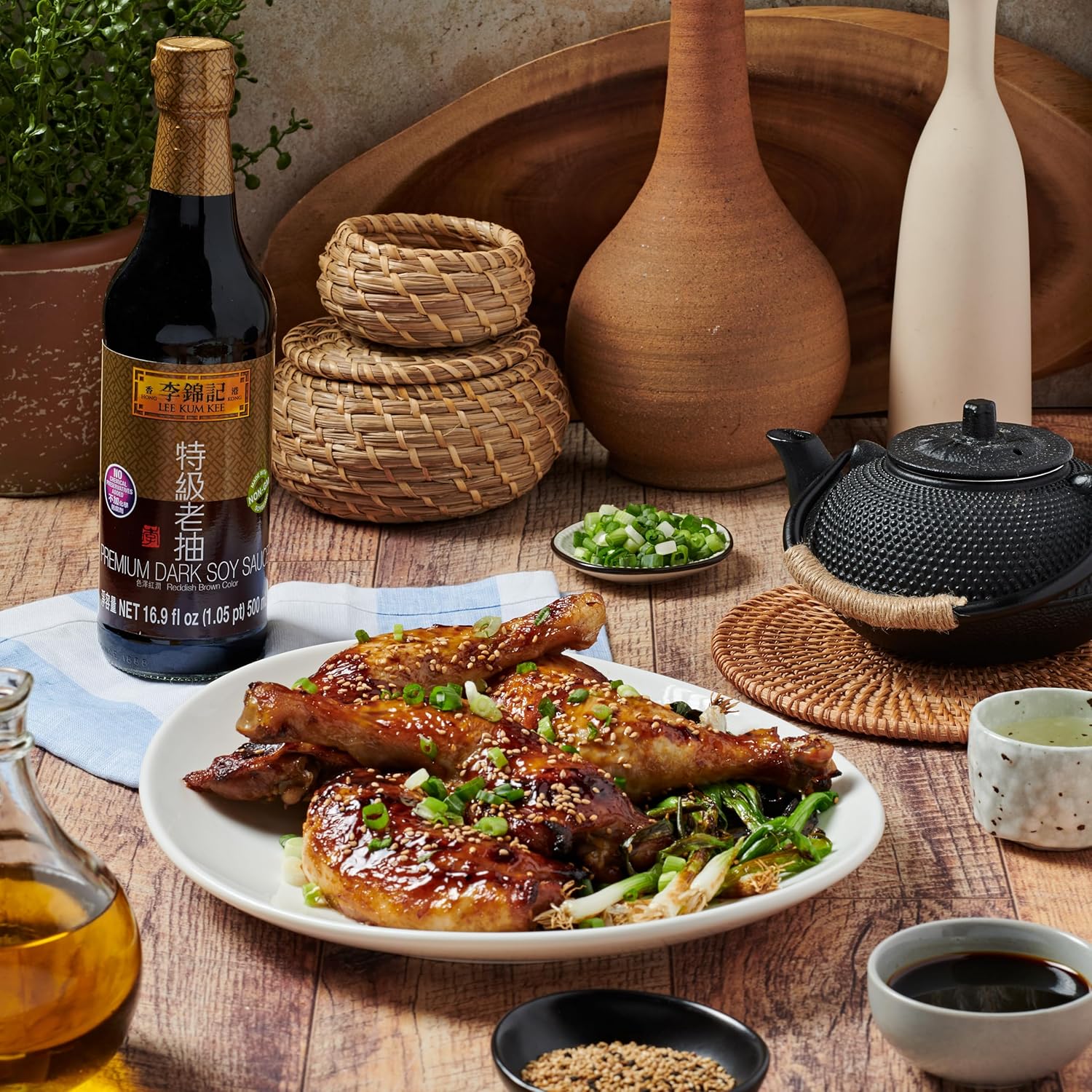 Lee Kum Kee Premium Dark Soy Sauce (16.9 oz - 2 Pack), Full-Bodied Naturally Brewed Soy Sauce, Non GMO Soybeans, Vegan, No MSG, Best for Adding Natural Colors to Stews, Gravies, Braised Dishes & Stir-Fried Noodles - Image 7