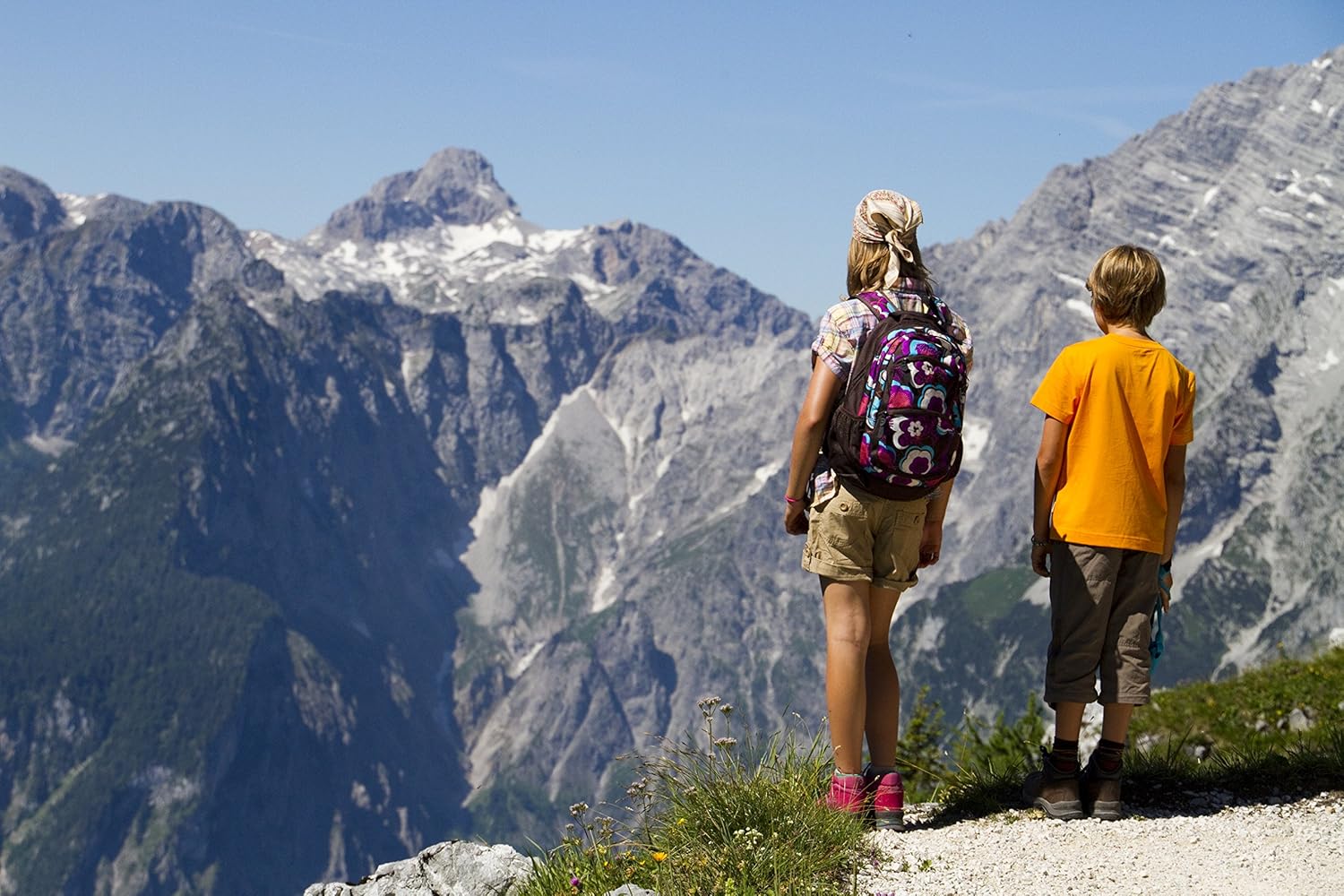 Uр Tо 40% оƒƒ Tamron Auto Focus 18-270mm f/3.5-6.3 VC PZD All-In-One Zoom Lens for Canon DSLR, Model BOO8E Filter Size 062mm