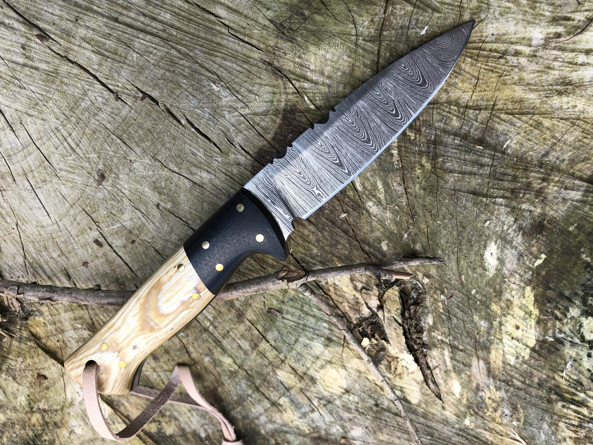 Perkin Coltello da Caccia Damasco con Fodero Sharp SK1200