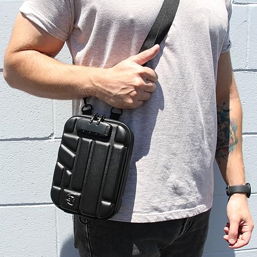 Miniatura 6 de CASEMATIX Estuche compacto de pistola de bloqueo para pistolas pequeñas de 0.354 in con clip extra, estuche portátil de pistola EVA con espuma, clip