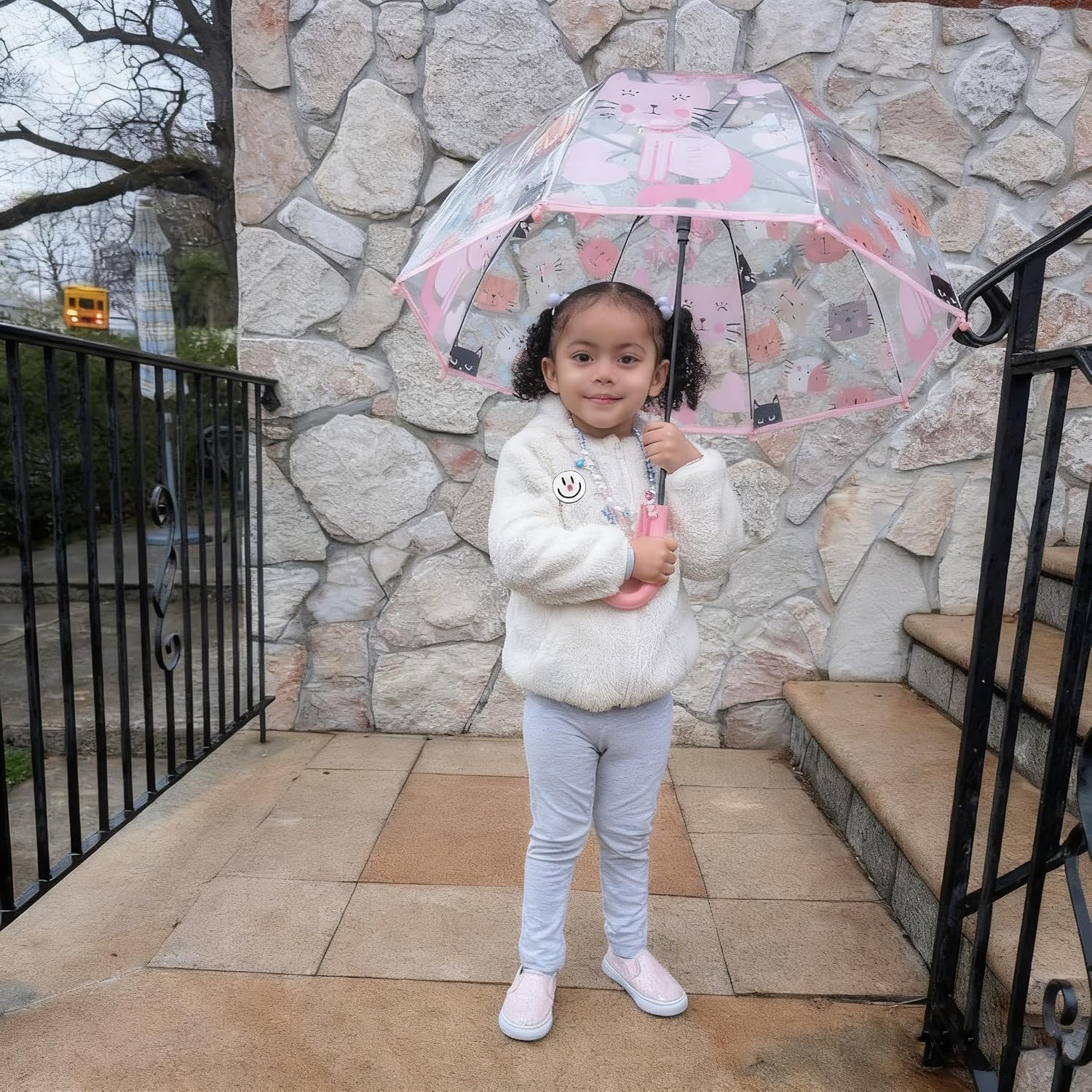 Clear Bubble Umbrella with an Easy Grip Curved Handle,Lightweight Design, Wind and Rain Protection,Safety Transparent Dome Bubble Umbrella for Toddler Boys Girls