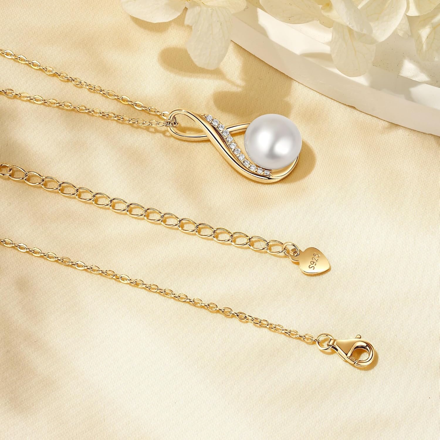 Freshwater Pearl Pendant Necklace for Women, 925 Sterling Silver Single Pearl Necklace Gifts for Mom Wife