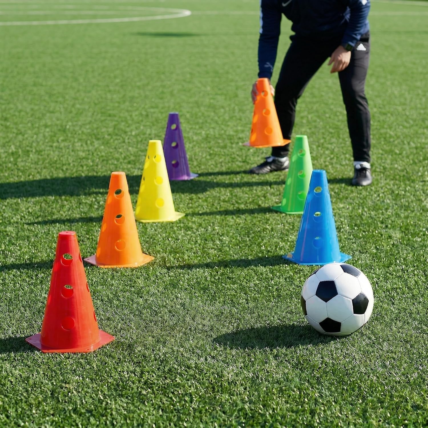 Suwimut 24 Pack Plastic Agility Cones, 9 Inch Soccer Cones Training Agility Field Marker Plastic Traffic Cone for Training, Football Basketball Drills, Traffic, Activity, Party, Indoor Outdoor Games