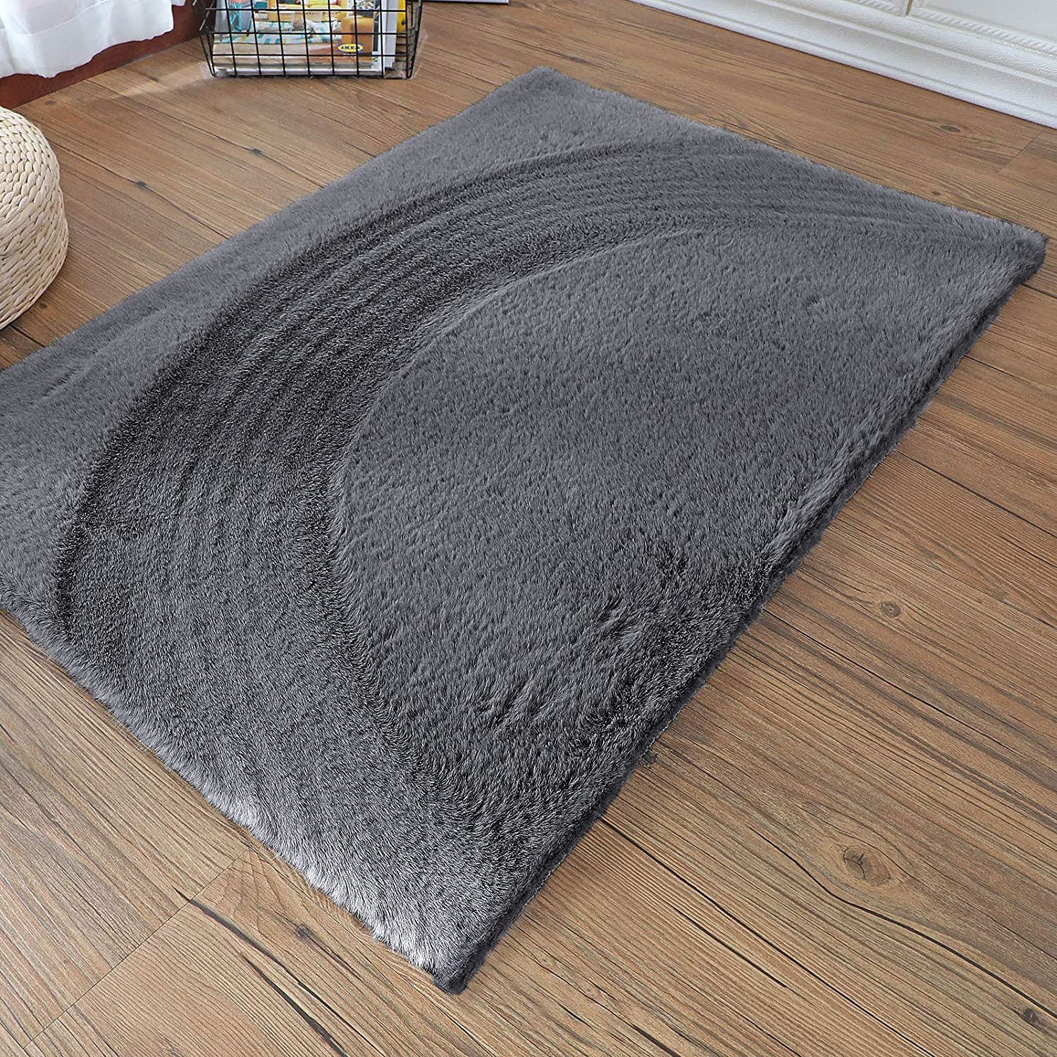 LUXE HOME INTERNATIONAL Ruffle Bath Mat Rabbit Fur 1000 GSM Bathroom Door Rectangular Foot Mats Anti Skid Water Absorbent Easy Machine Washable Rug for Entrance|Kitchen Floor|60X90 Cm|Grey|Pack of 1