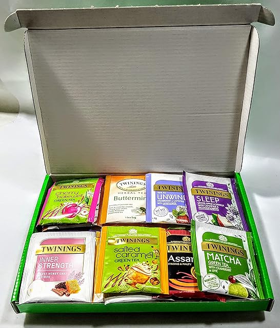 Twinings Variety Selection Gift Set. Green Tea,Herbal Teas,Superblends,Fruit Infusions and Classic Black Teas. 30 Foil Wrapped Envelopes. Assorted Teas. Fruit Teas Selection Box