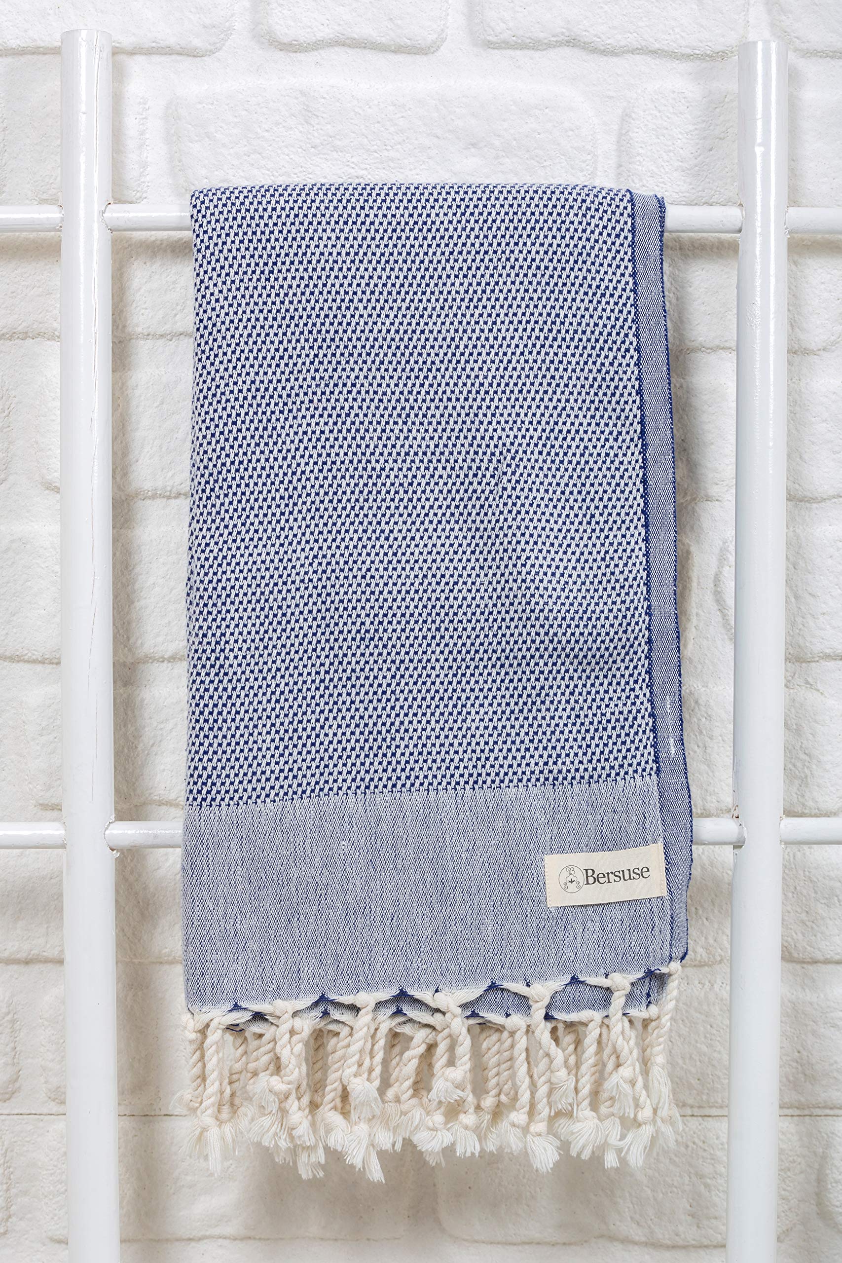Bersuse 100% Coton - Ventura Serviette Turque - Drap de Bain, Serviette de Plage - Fouta Peshtemal - Oeko-TEX - 95x175 cm, Bleu foncé