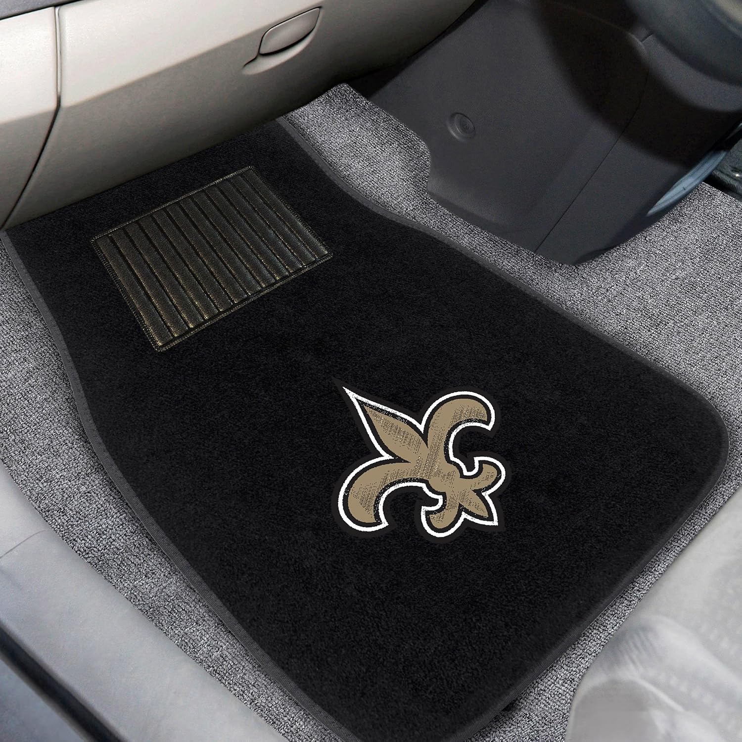 FANMATS NFL Unisex-Adult 2-Piece Embroidered Team Logo Car Mat Set