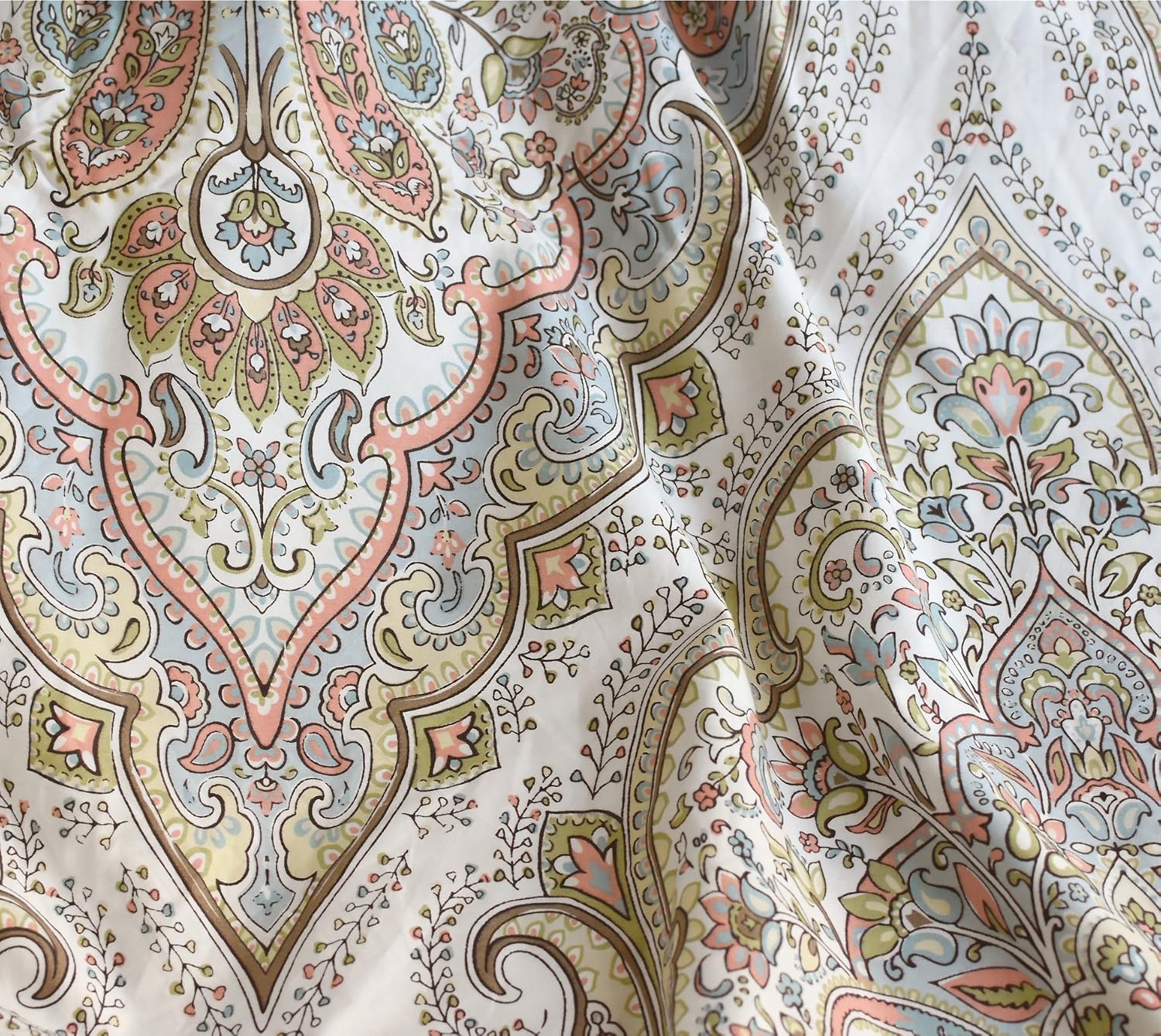 Exclusive Eikei Boho Chic Paisley Scroll Duvet Quilt Cover Bohemian Damask Medallion Print Bedding Set 100% Cotton Elegant Moroccan Tapestry Style Design (King, Peach) Crazy Clearance Eikei Boho Chic Paisley Scroll Duvet Quilt Cover Bohemian Damask Medallion Print Bedding Set 100% Cotton Elegant Moroccan Tapestry Style Design (King, Peach)
