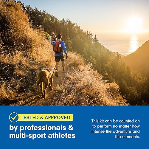 Miniatura 6 de Adventure Medical Kits Ultraligero y hermético .3 - Kit de primeros auxilios multideportivo impermeable - Kit médico ligero con vendajes, moleskin,