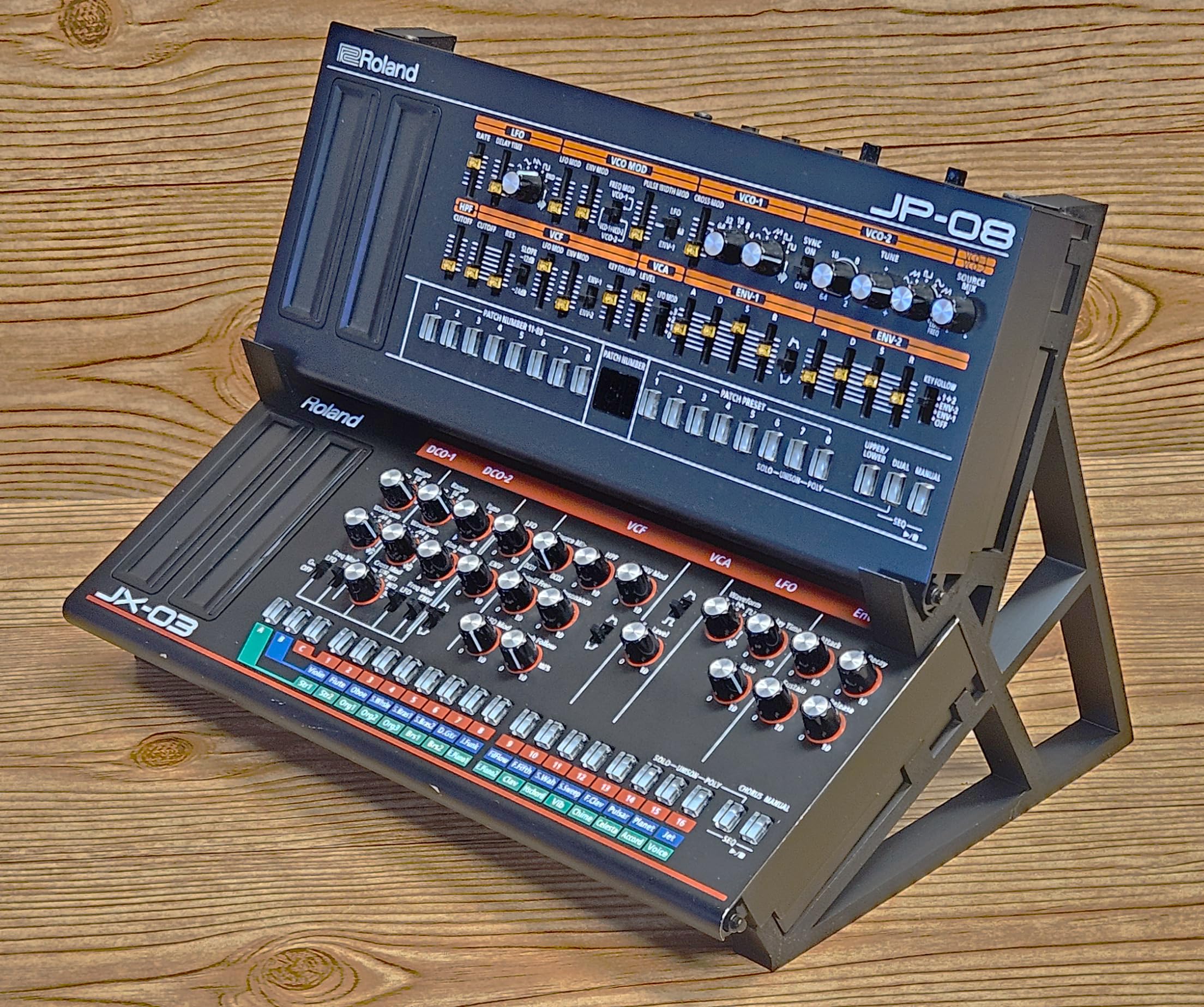 Roland Boutique JU-06A ＋専用ドック付 美品 Roland_JU-06A_01.jpg