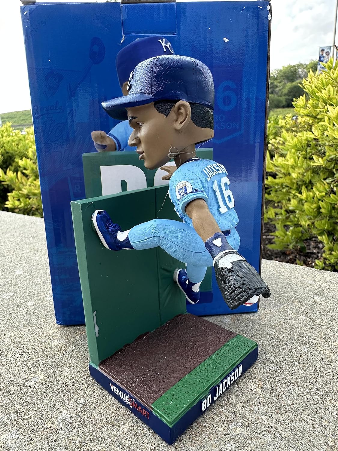 Bo Jackson KC Kansas City Wall Climb SGA Bobblehead 7/17/23