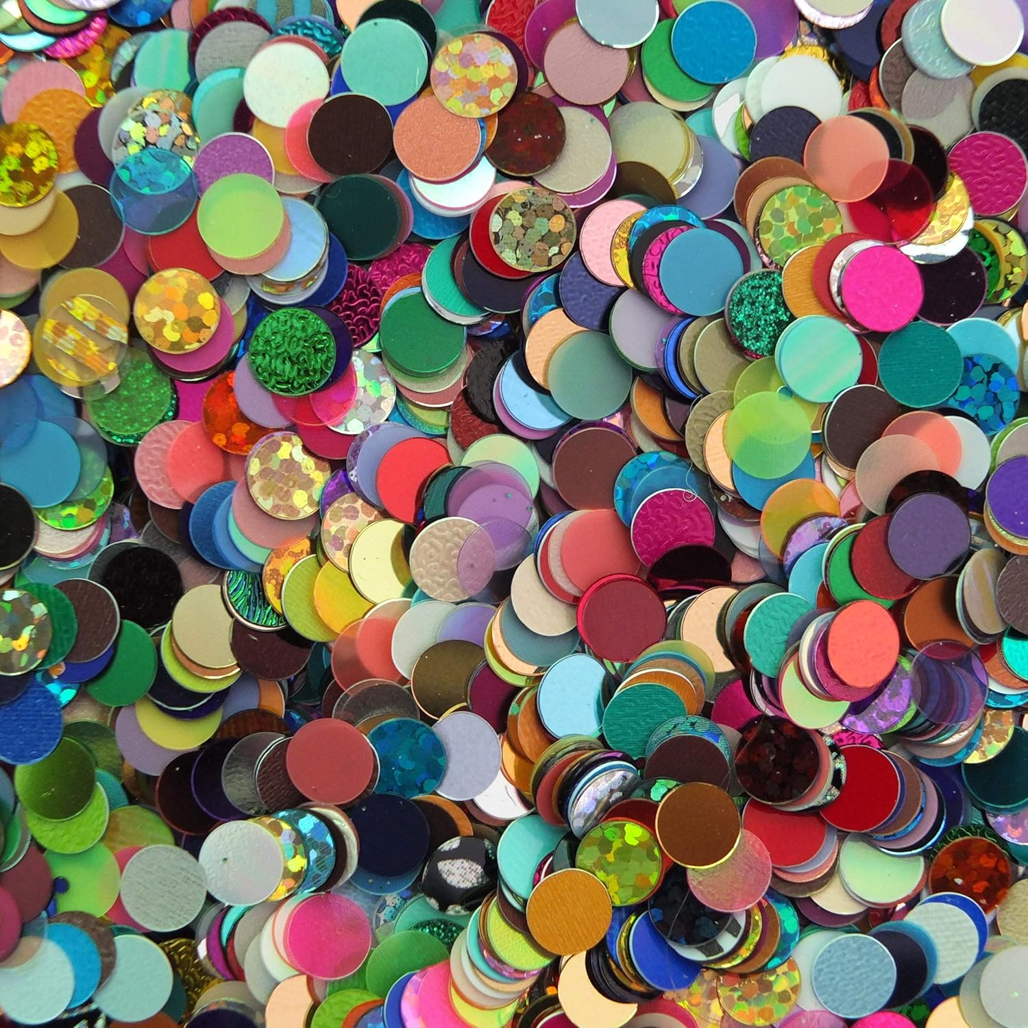 Sequin Mix ~ 6mm Flat ~ No Hole Round Mix Assorted~ 1,000 pcs ~ Made in USA ~ Loose Sequins for Embr