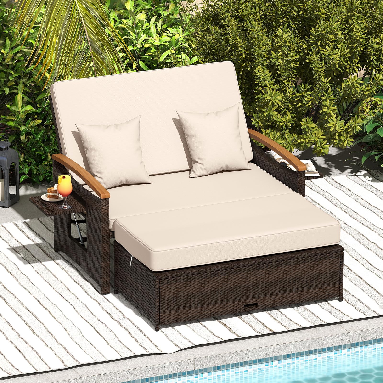 COSTWAY Sofa Exterior de Ratán con Reposapiés de Almacenamiento, 2 Plazas Tumbona Acolchado, Cama Respaldo Ajustable de 4 Niveles, Bandejas Laterales Retráctiles
