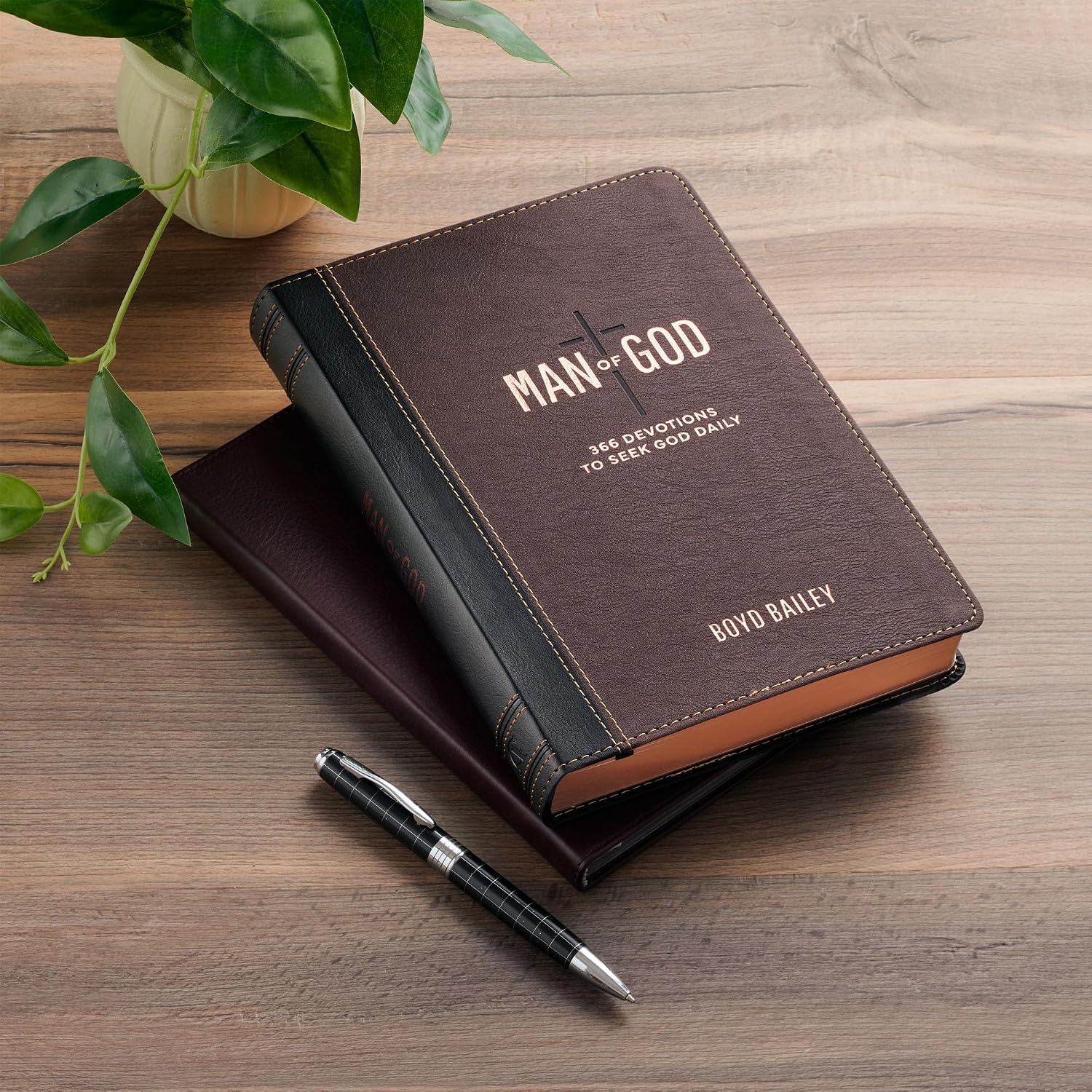 Man of God: 366 Devotions to Seek God Daily