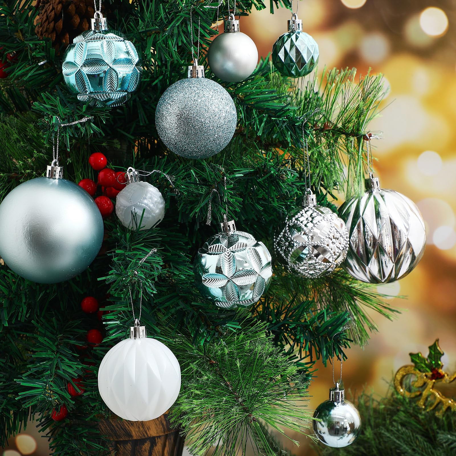 Soulchen Weihnachtskugeln-Set, mehrfarbig, bruchsicherer Kunststoff, hängende Kugeln in 4 Größen für Weihnachtsbaum-Dekoration (Blau, Silber, Weiß), 32-teilig