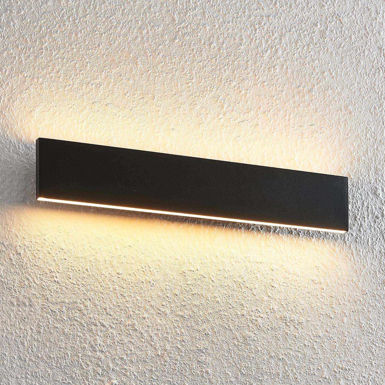 Lindby LED Wandleuchte, Wandlampe Innen Ignazia (Modern) in Schwarz aus Metall (2 flammig) - Wandstrahler Wandbeleuchtung Schlafzimmer/Wohnzimmer Wohnzimmerleuchte