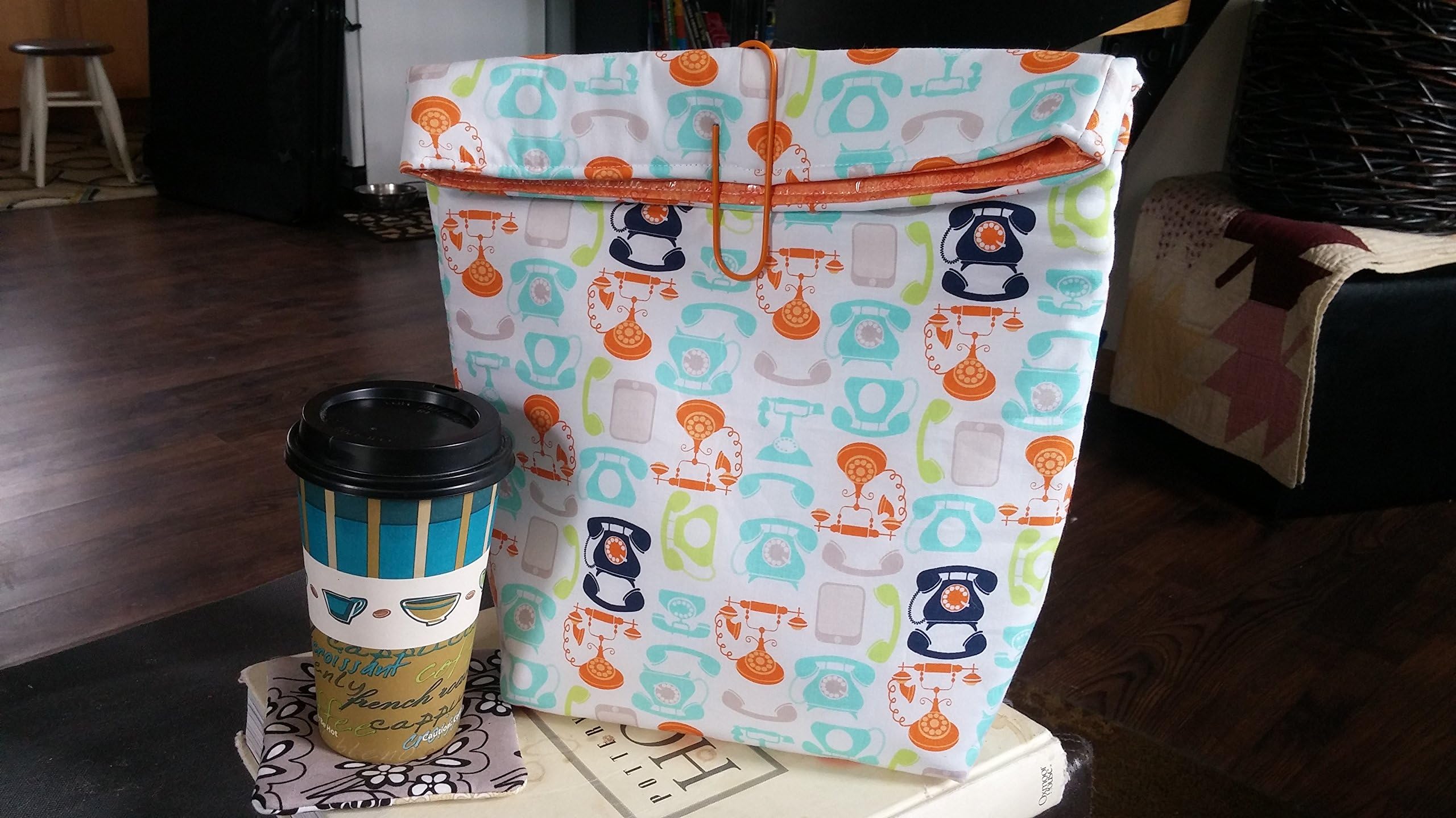 Reusable Insulated Lunch Bag with Wipeable Vinyl Lining, Stylish VINTAGE Phone Fabric