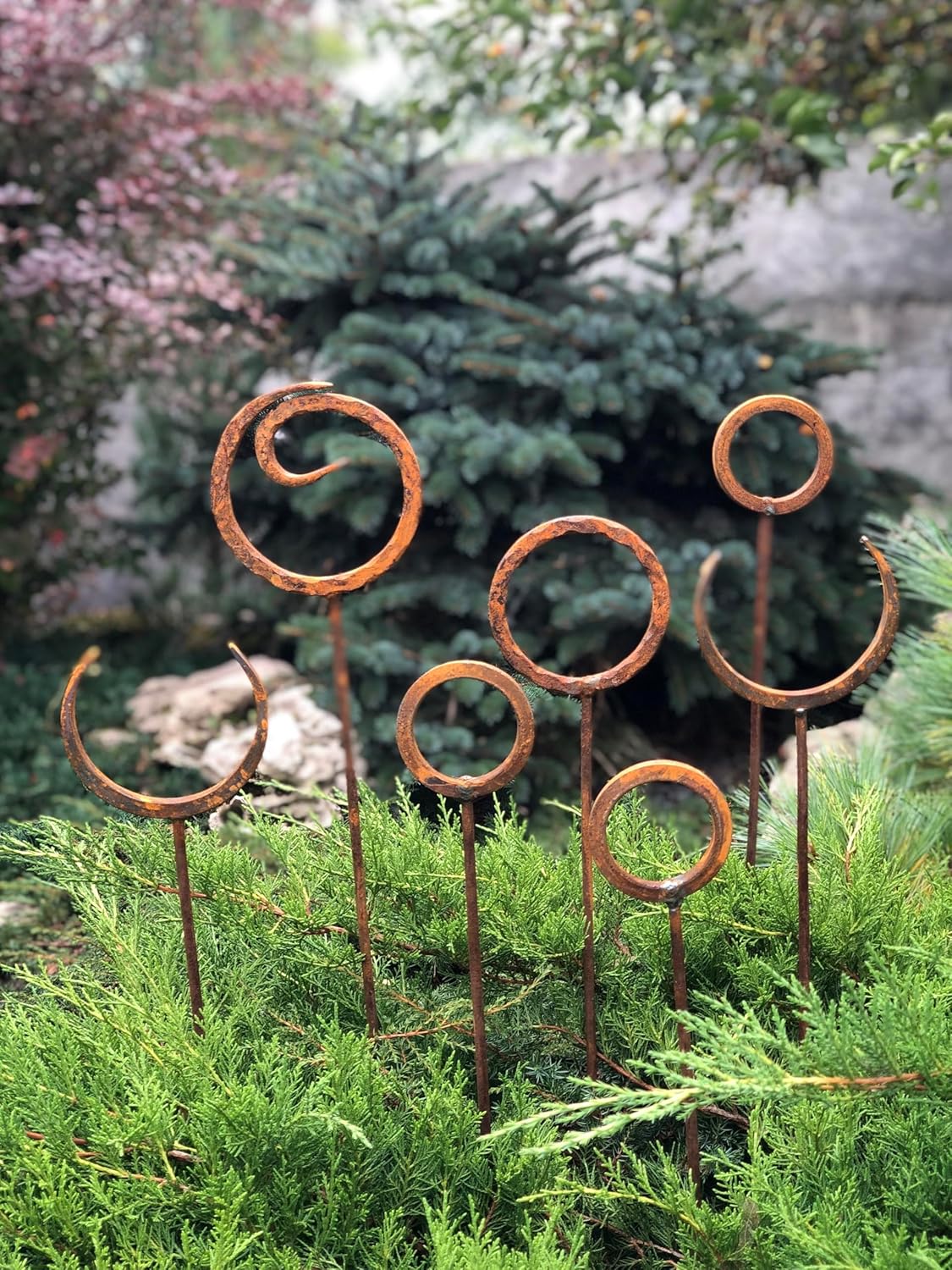 Set of 7 Rusty Metal Garden Stakes, Rusty Garden finials, Yard Art, Outdoor Decor, Rusty Metal Ring Decor