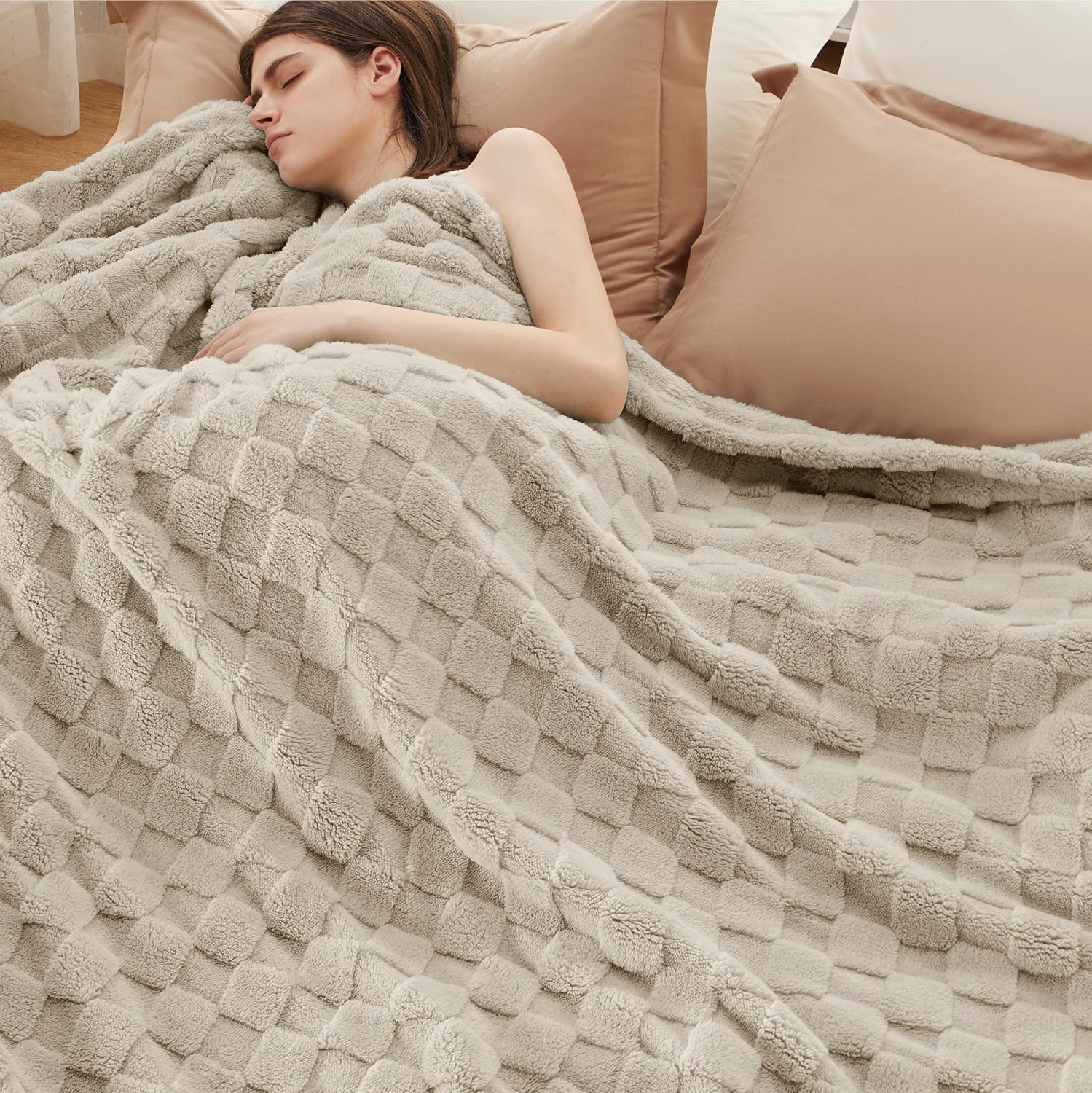 Bedsure GentleSoft Blankets Queen Size for Bed - Super Soft Cozy Blanket for Women Men Girls, Large Fuzzy Fleece Throw for Bedroom Decor, Neutral, 90x90 Inches - Image 2