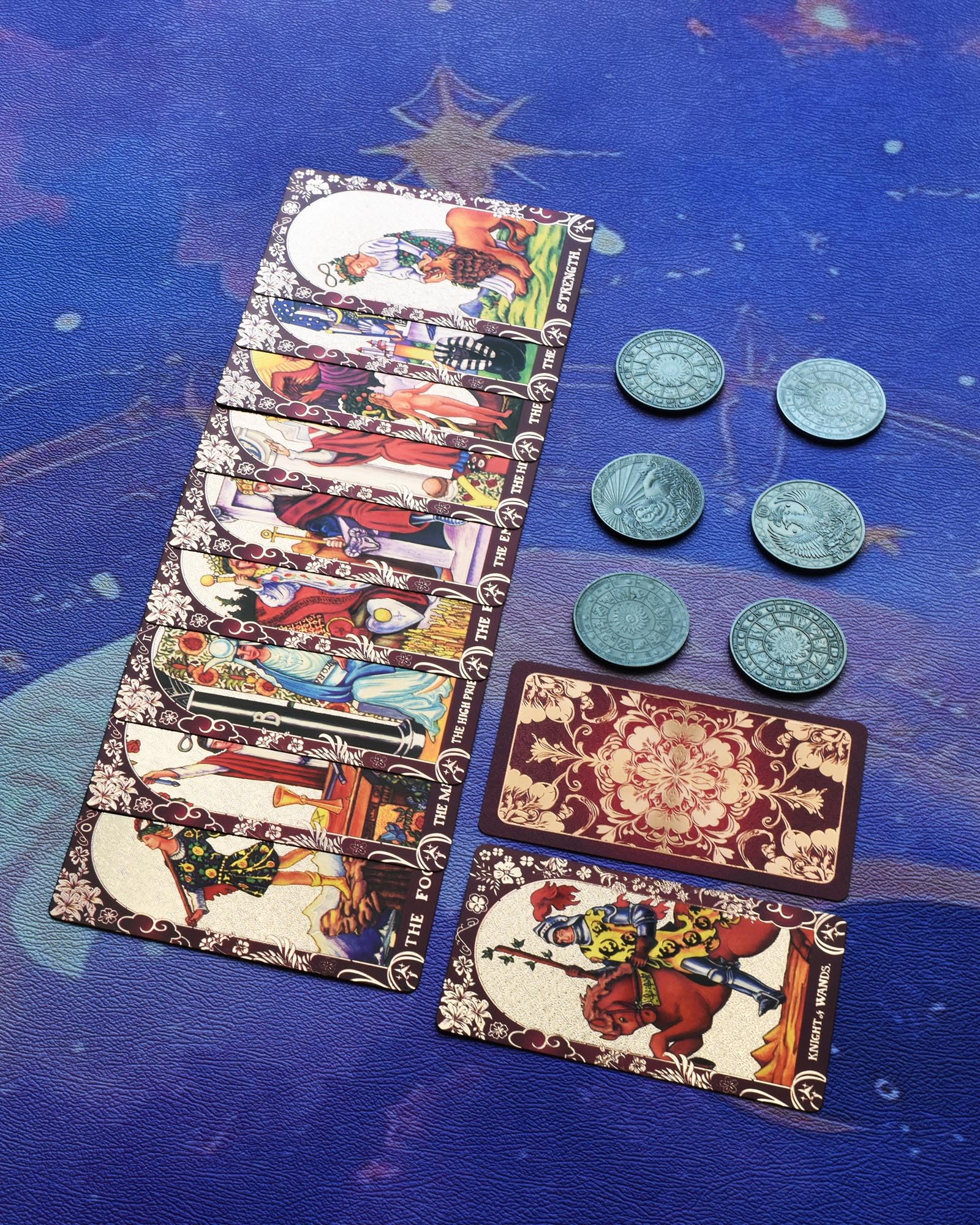 YIMINGOUFEI Baraja de Tarot de Papel de Aluminio Rojo Vino Inglés, 78 Cartas + 2 Tarjetas de Colección, con 36 Páginas de Guía de Color Inglés, Impresión Holográfica Esmerilada de PVC — view 8