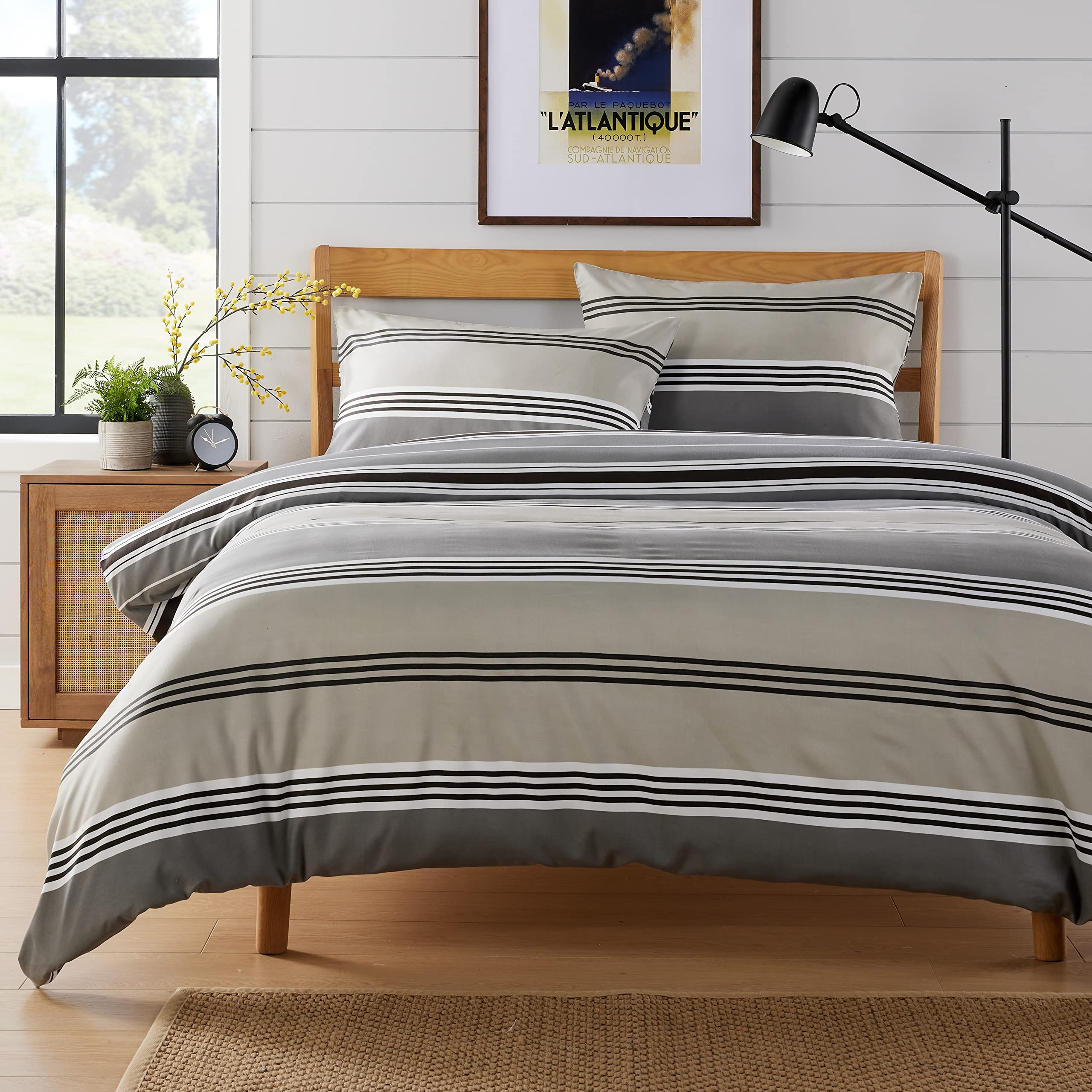 Olivia RoccoEasy Care Printed Duvet Cover Set 100% Polyester Breathable Stylish Comforter Reversible Quilted Bedding Bed Sets With Pillowcases HARLOW STRIPES DUVET SET, GREY DOUBLE