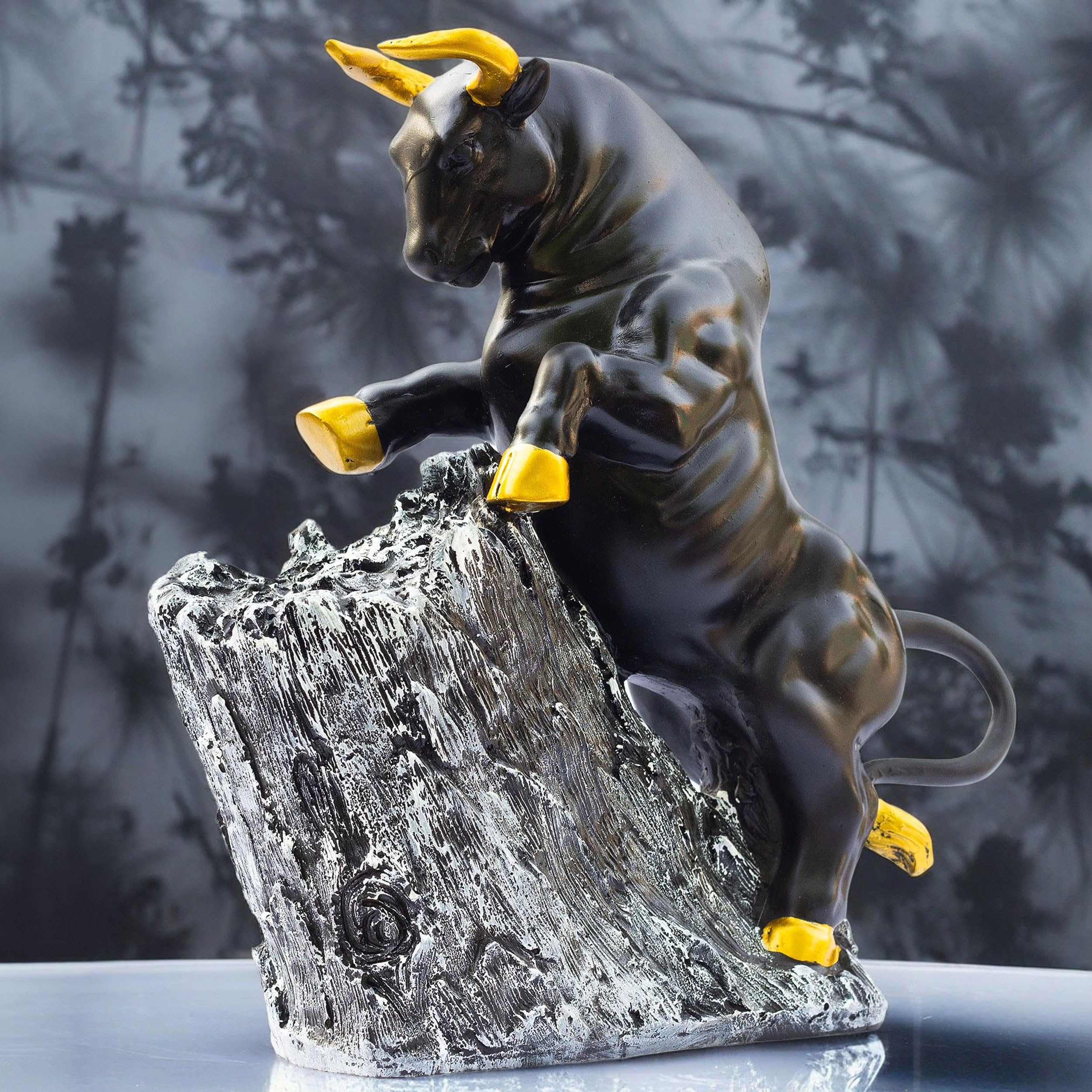 Roaring Bull Showpiece Figurine – 10x3x10 Inch Abstract Animal Decor for Home Office – Black Resin Sculpture with Golden Accents – Housewarming Birthdays and Special Occasions (The Bull)