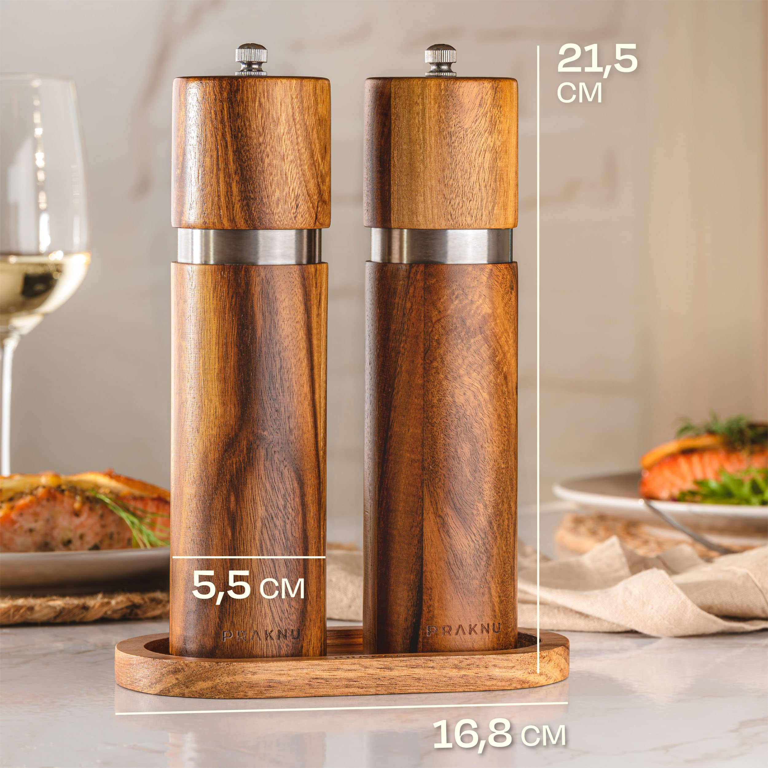 Praknu Moulin à Poivre et à Sel en Bois d'Acacia – Poivrière – Soucoupe | Broyeur en céramique durable, sans plastique, bois certifié FSC, dessous de plat fourni, pour la table du repas