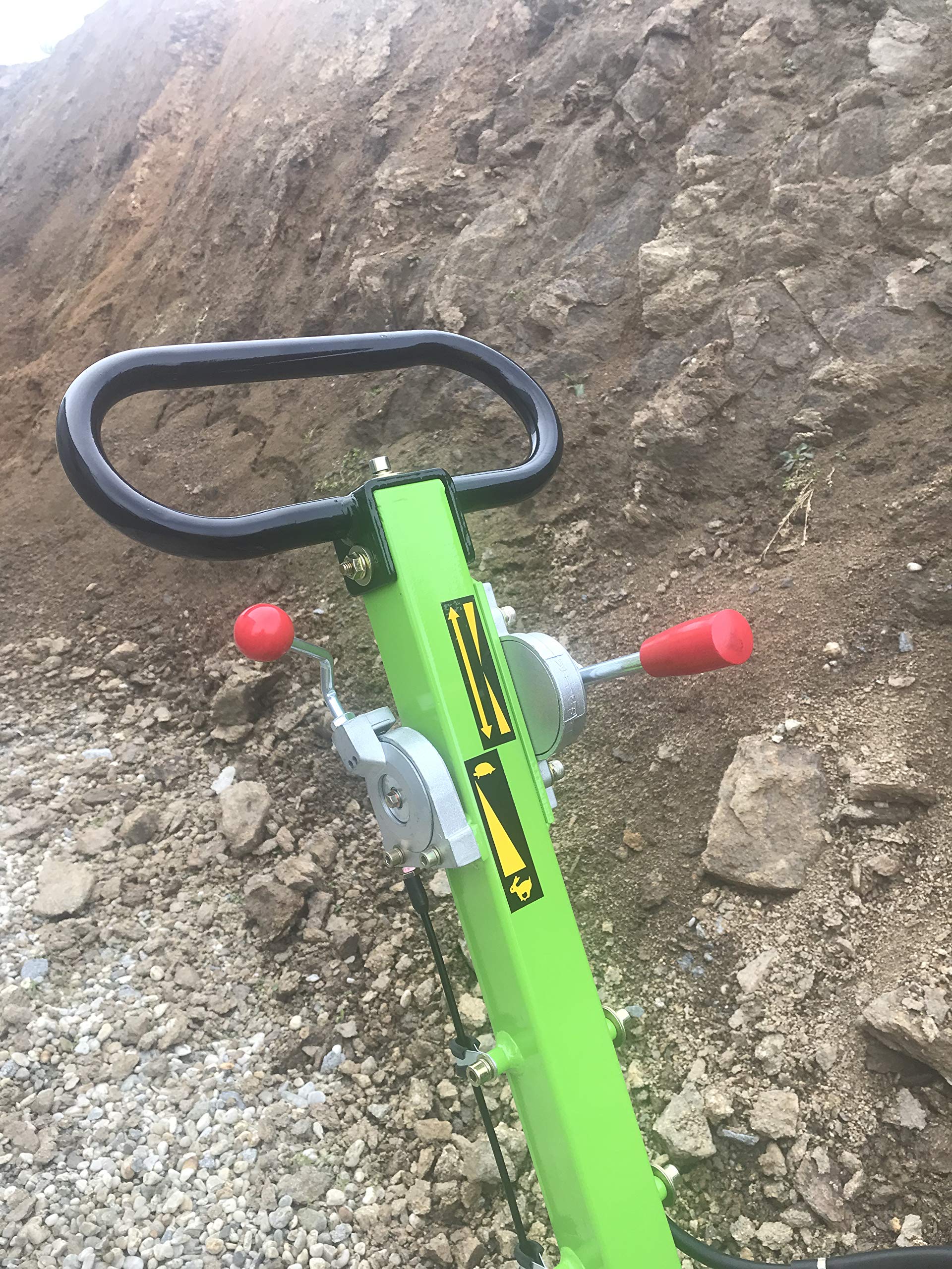 ZIPPER Rüttelplatte ZI-RPE125 mit Vor- und Rücklauf Grün