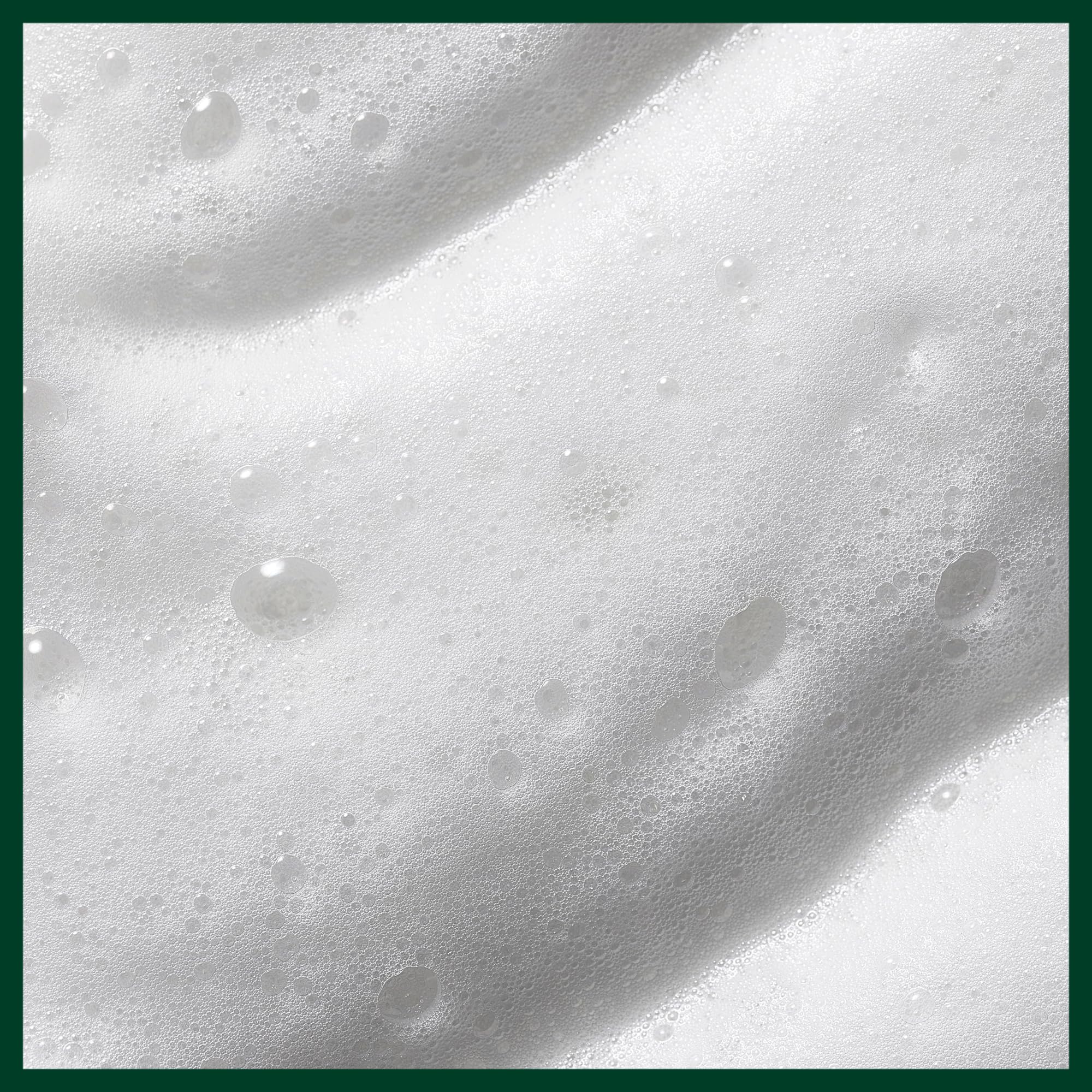 Aveda Nutriplenish™ Styling Treatment Foam Leichter Schaumfestiger | Spendet Feuchtigkeit & sorgt für leichten Halt | Für mittleres bis dickes Haar | 200 ml
