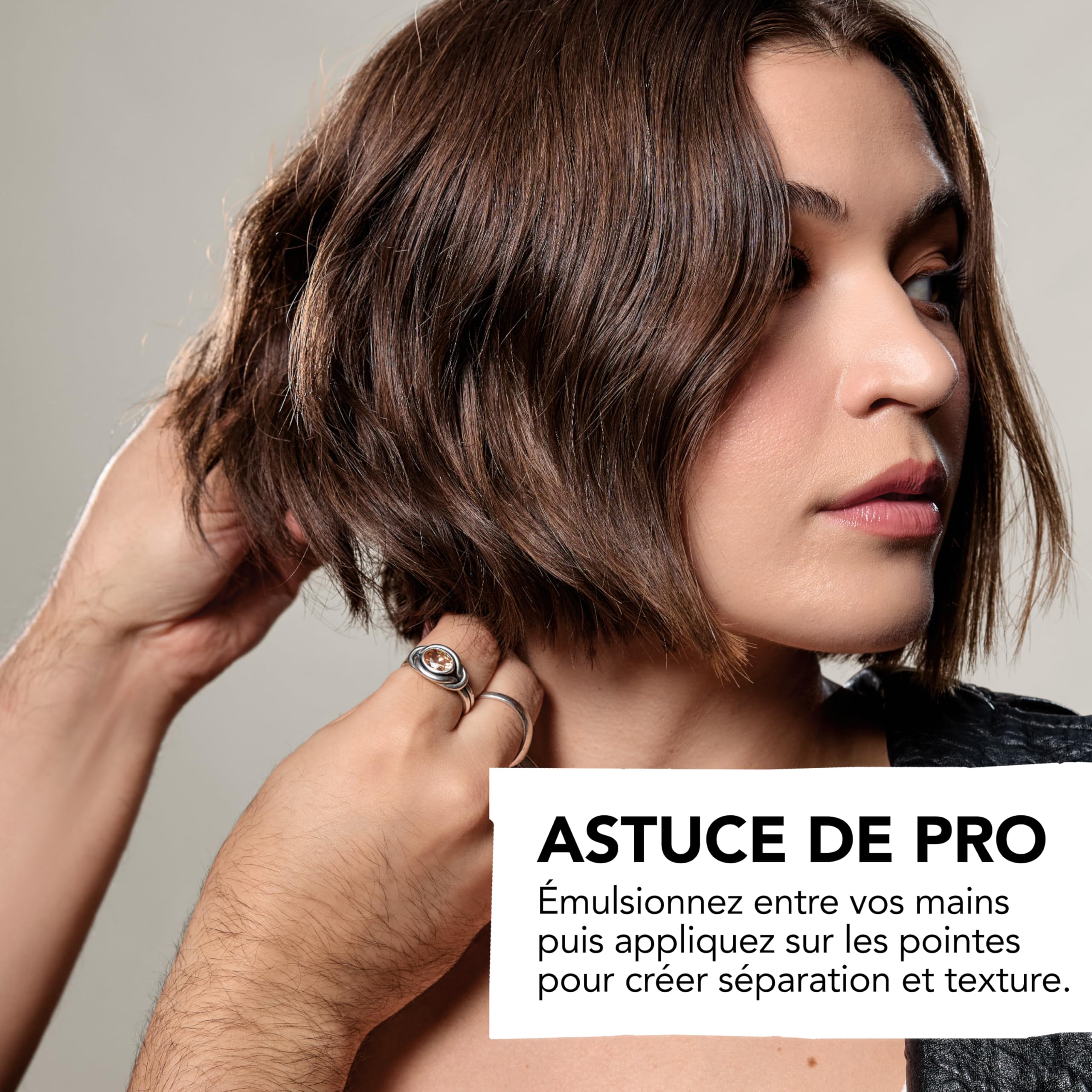 Bumble and bumble Sumoclay Argile modelante fini mat, Produit coiffant pour cheveux courts, Texture et tenue facile à travailler, Kaolin pour cheveux, Cheveux ondulés, lisses, 45 ml