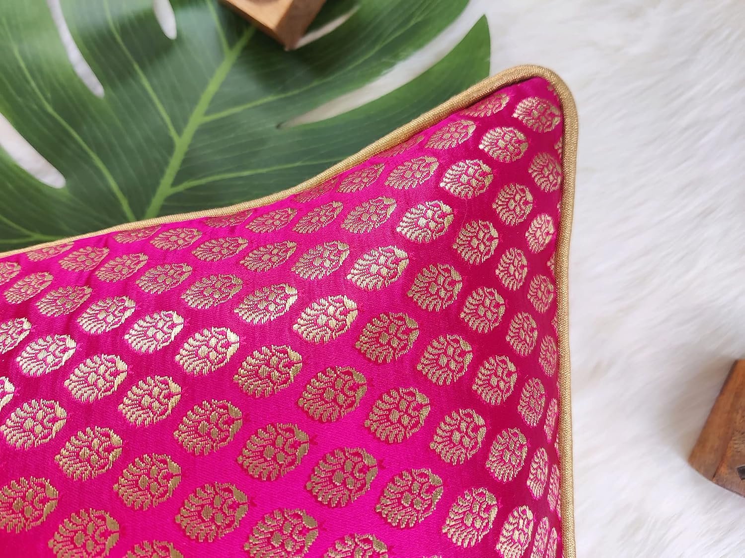 AVKA Studio Damask Throw Pillow Covers - Pack of 2 Faux Silk Brocade Decorative Pillows - Fuchsia/Magenta 18x18 Inch - Indian Cushion Cover- Cover Only