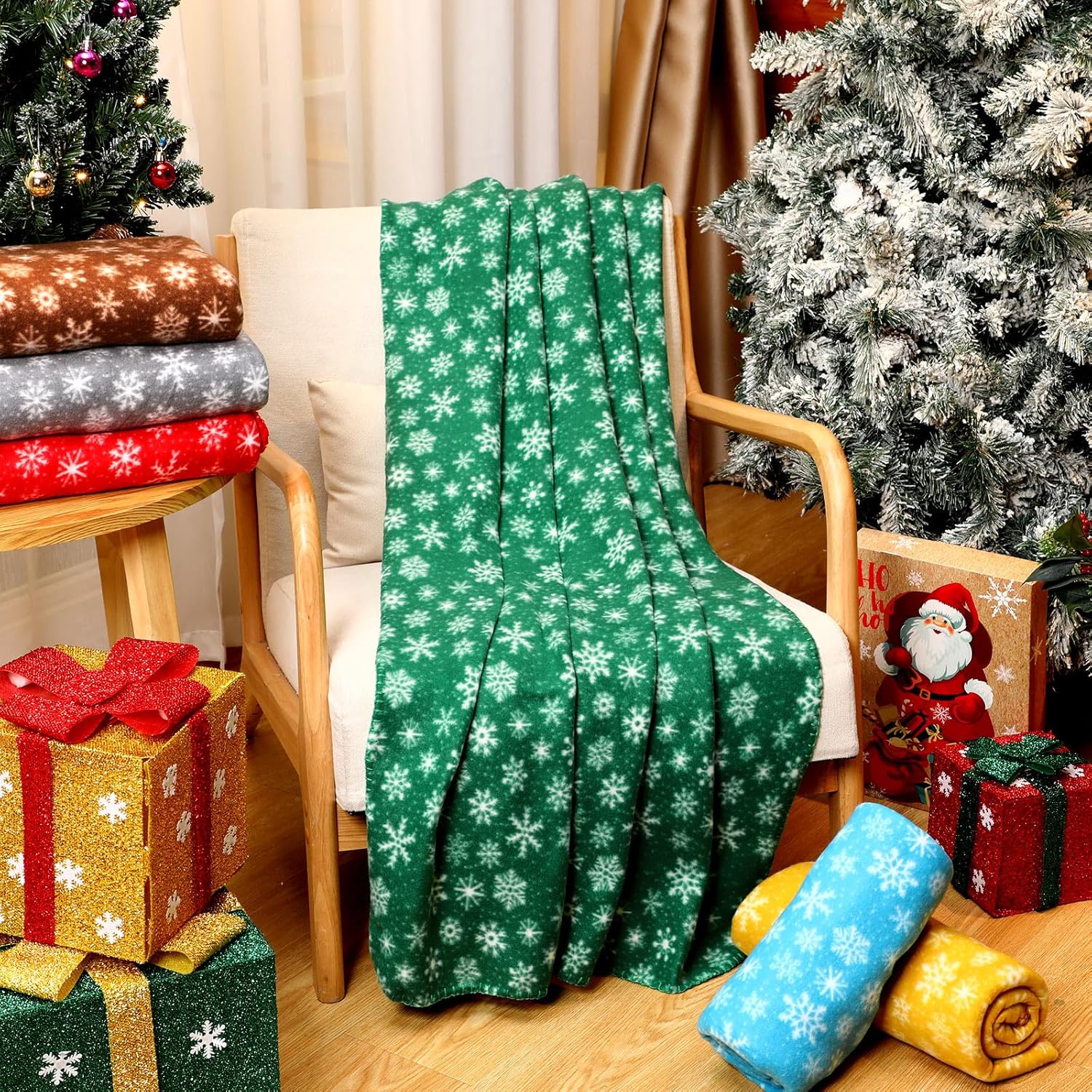 Moukeren 48 Pcs Christmas Snowflake Throw Blanket Bulk, 59 x 47 Inch Xmas Winter Throw Blanket Christmas Warm Soft Cozy Fleece for Home Bedding Couch Chair Gift (Stylish)