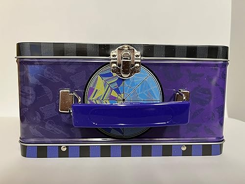 Miniatura 6 de Surreal Entertainment Wednesday Nevermore Tin Titans presenta una lonchera exclusiva con contenedor para bebidas