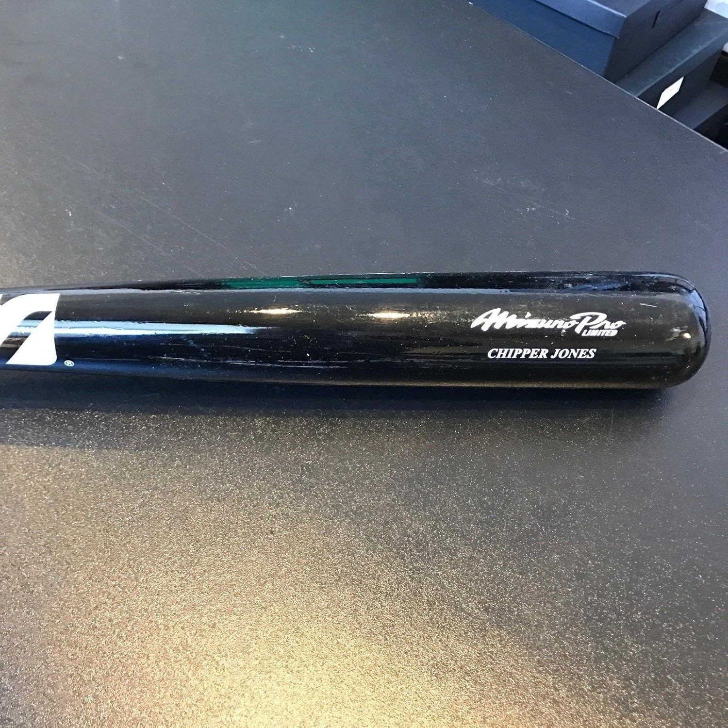 1990's Chipper Jones Game Issued Mizuno Baseball Bat Atlanta Braves