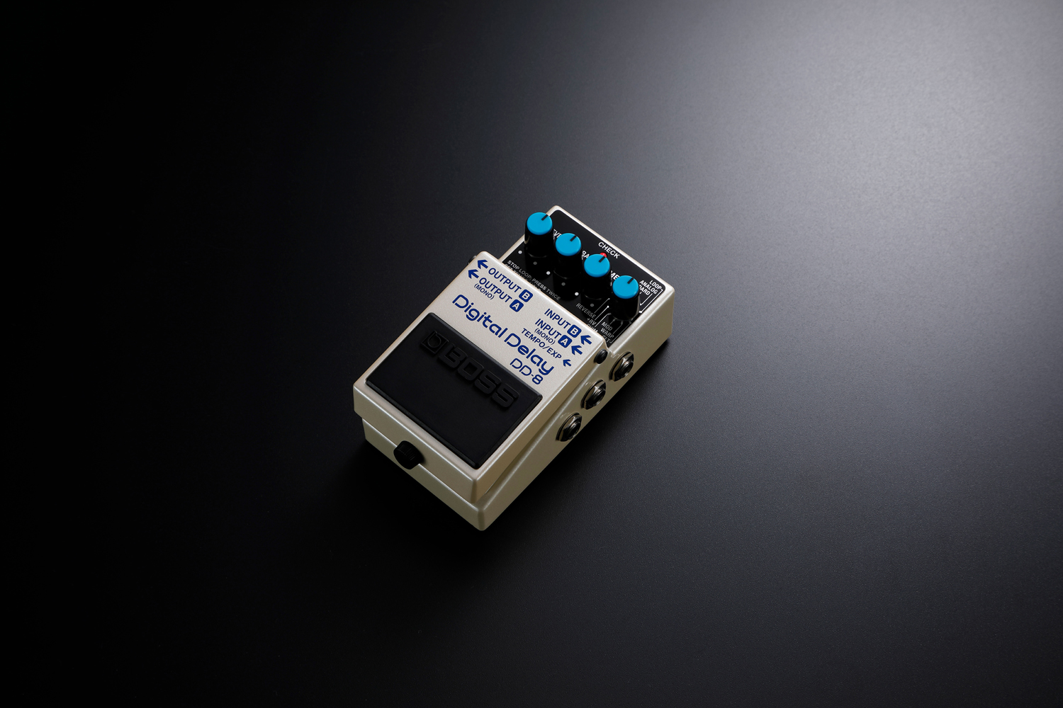 Amazon.com: BOSS Digital Delay Guitar Effects Pedal (DD-8 