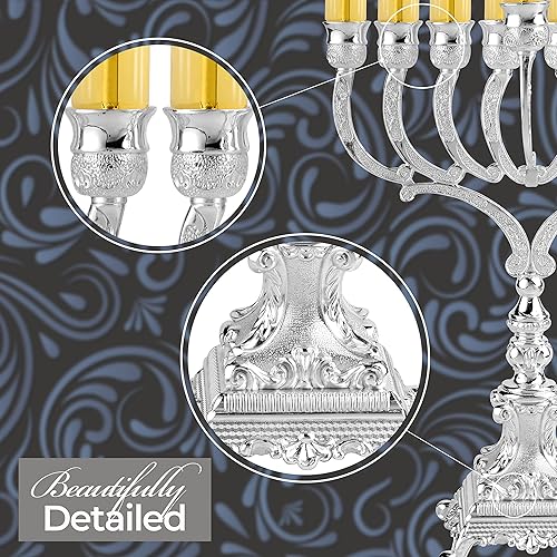Miniatura 4 de Ner Mitzvah Menorá de aceite chapada en plata, se adapta a vasos de aceite de Janucá estándar y velas grandes, diseño en relieve, base cuadrada, 10