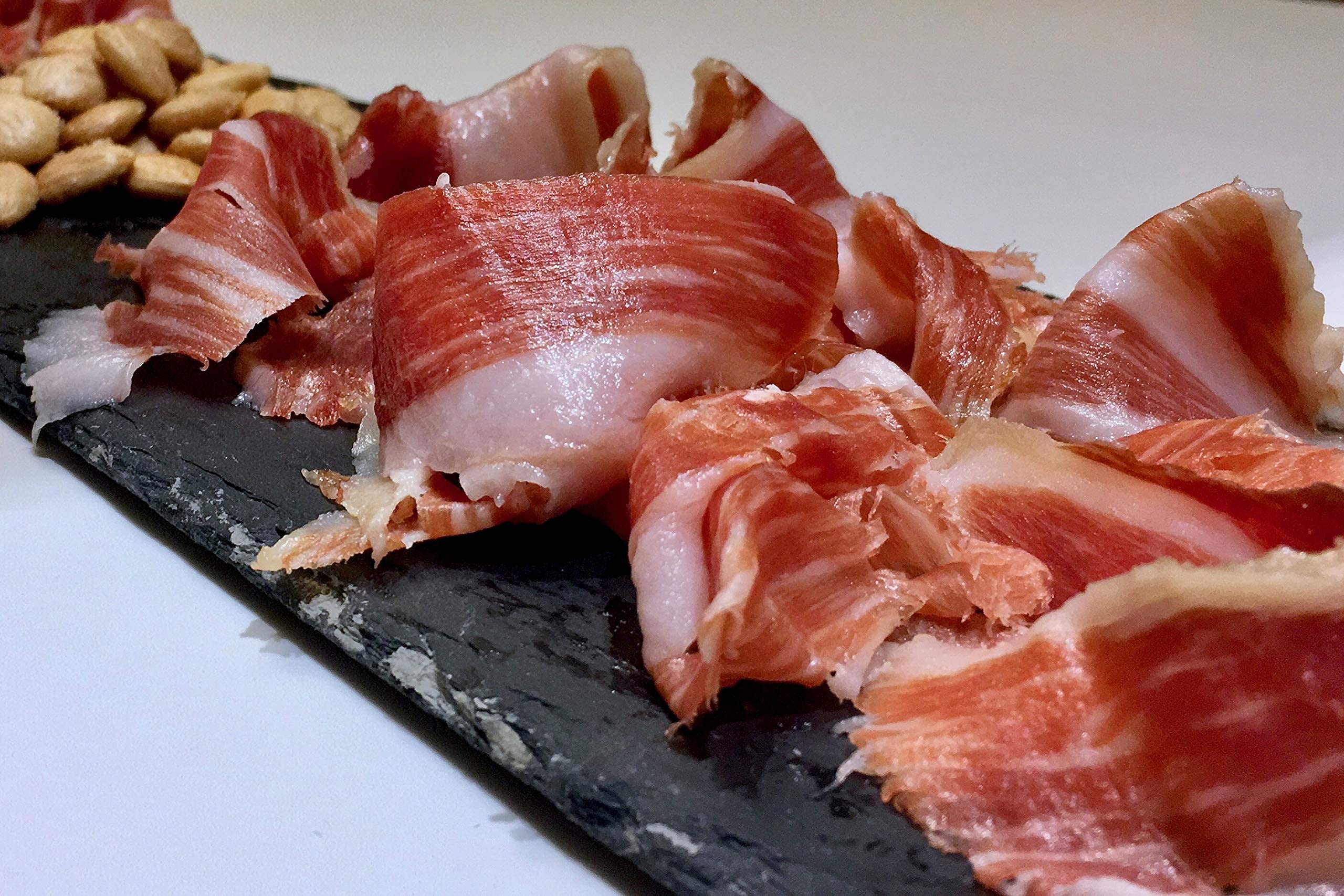 Paleta Ibérica de Cebo Loncheado 50% Raza Ibérica 500 g (5×100 g) — Curación +28 Meses — Cert. Hycer — Guijuelo Salamanca — aBeiou