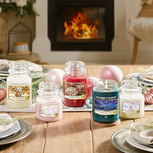 Miniatura 5 de Yankee Candle Vela perfumada  Vela en tarro grande de flurries de azúcar hilada  Colección Snow Globe Wonderland  Tiempo de combustión hasta 150