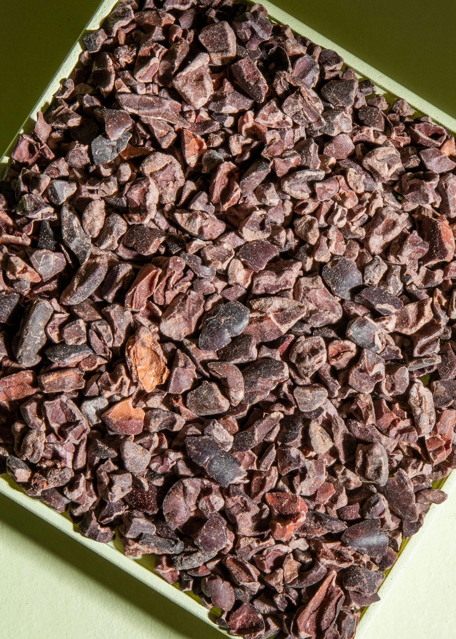 ‎KoRo Pépites de Fèves de Cacao Bio au Goût Intense de Cacao, 1 kg