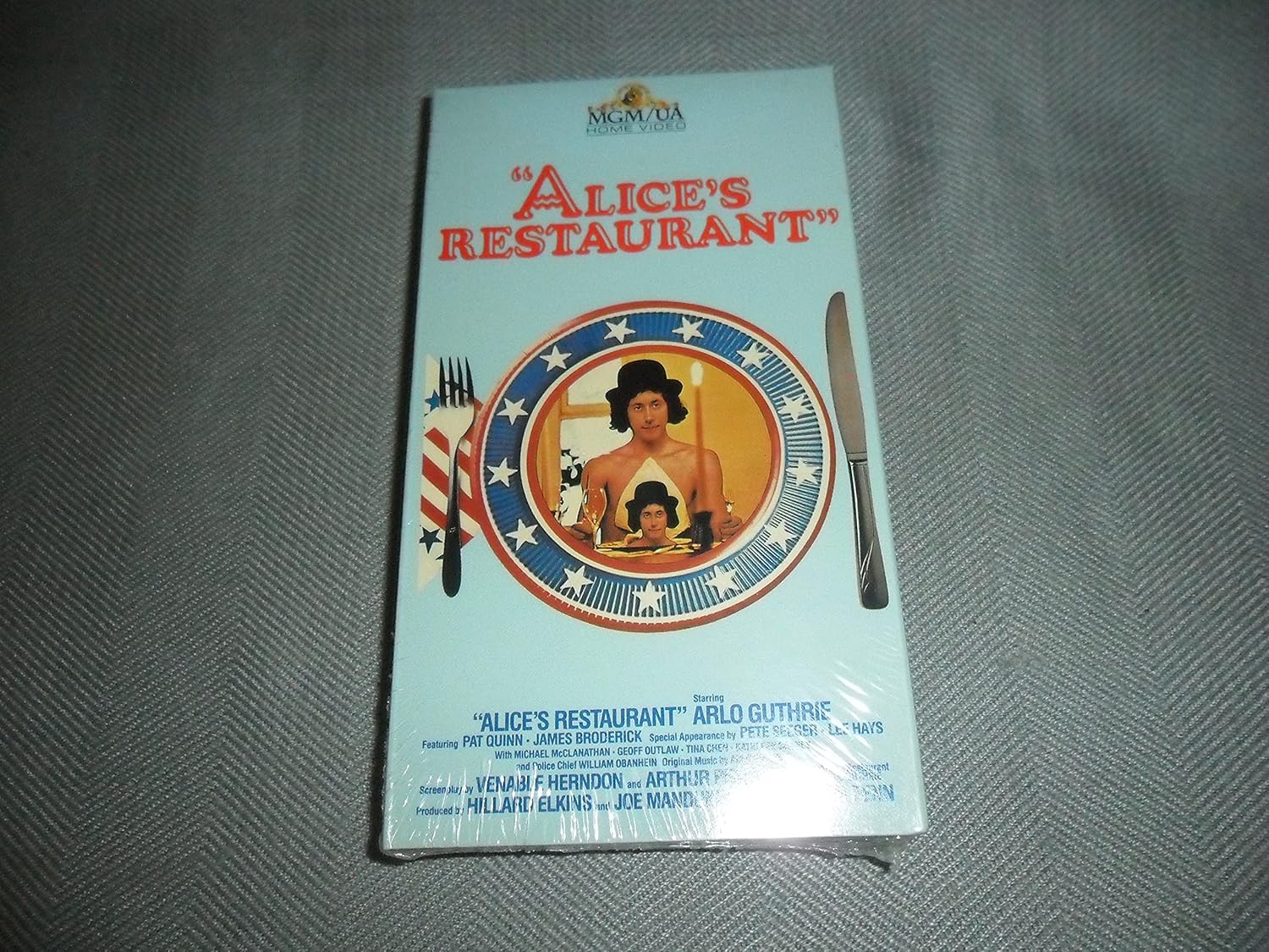 Alice's Restaurant [VHS] : Arlo Guthrie, Patricia Quinn (II), James ...