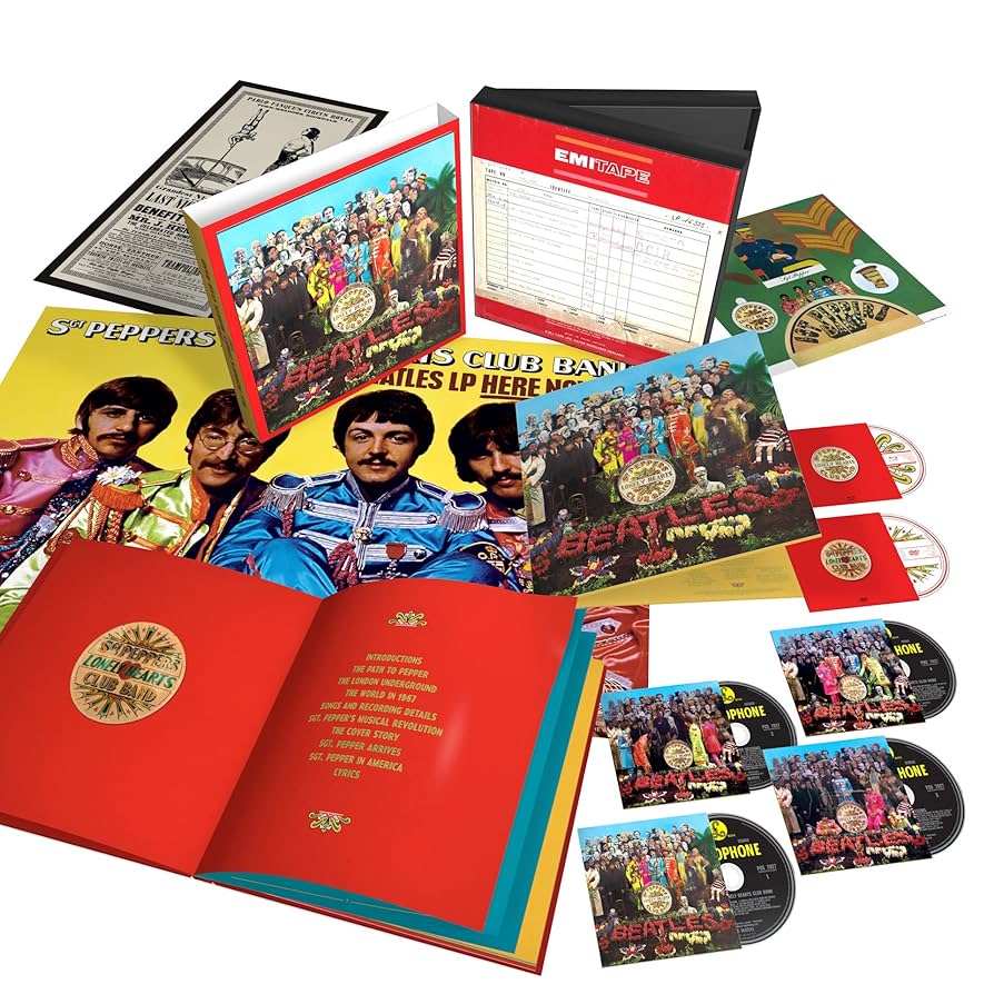 Sgt. Pepper's Lonely Hearts Club Band: Amazon.co.uk: CDs & Vinyl