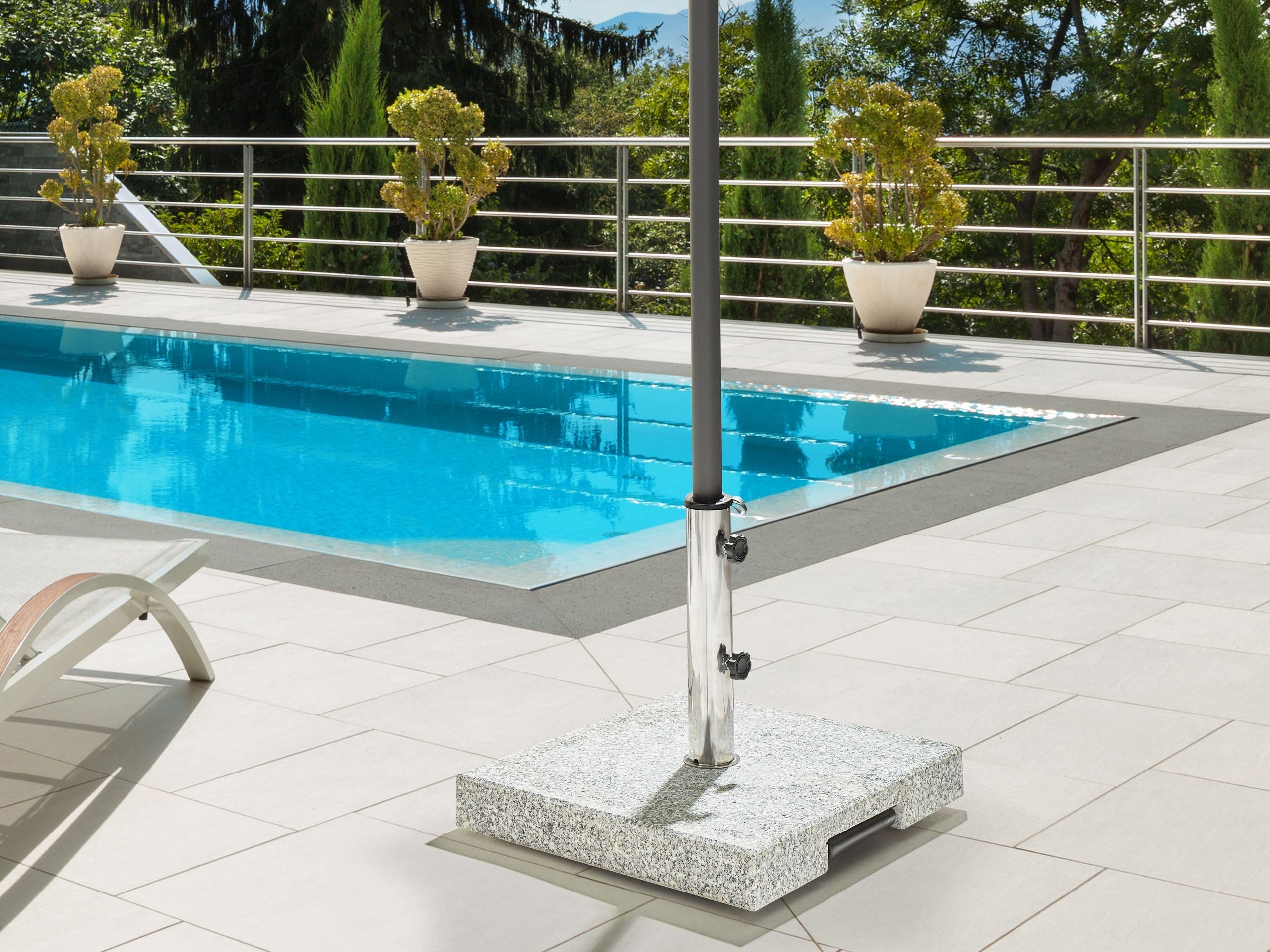 Kamienna podstawa pod parasol ogrodowy 45 x 45 cm 30 kg kwadratowa granitowa stal nierdzewna szara Cerzeto