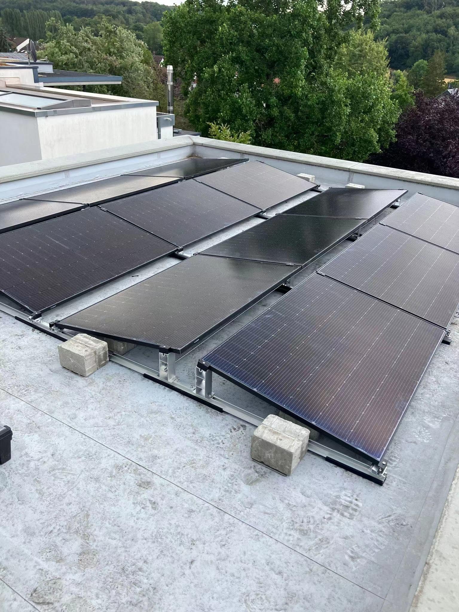 Avoltik 4x Flachdachhalterung für Solarmodule ohne Bohren I PV Halterung Flachdach oder Boden I Solarmodul Halterung Flachdach I einfache Montage, flexible Ausrichtung, robust & langlebig 0% MwSt