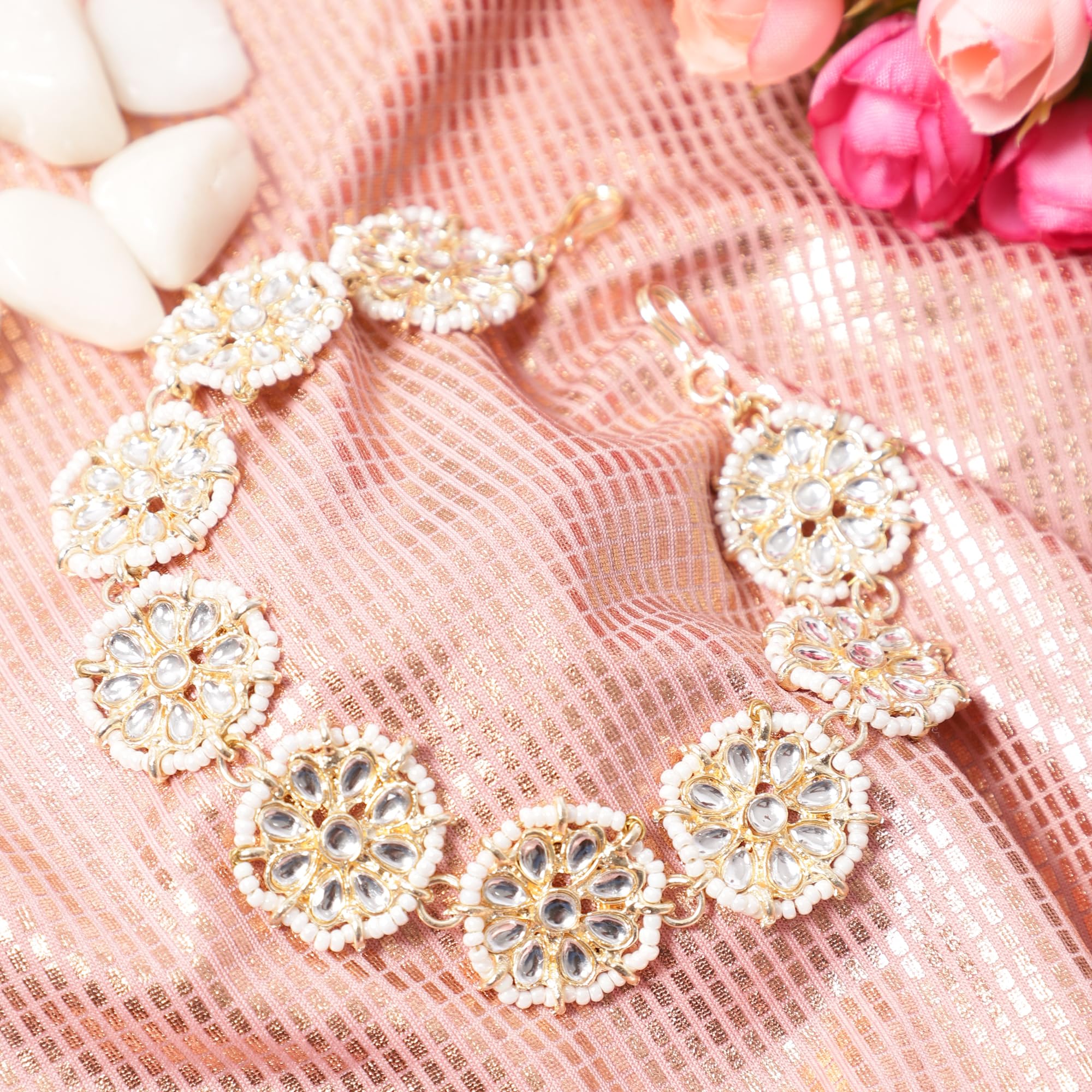 Stylish Kundan Sheeshphool Maang Tikka Mathapatti