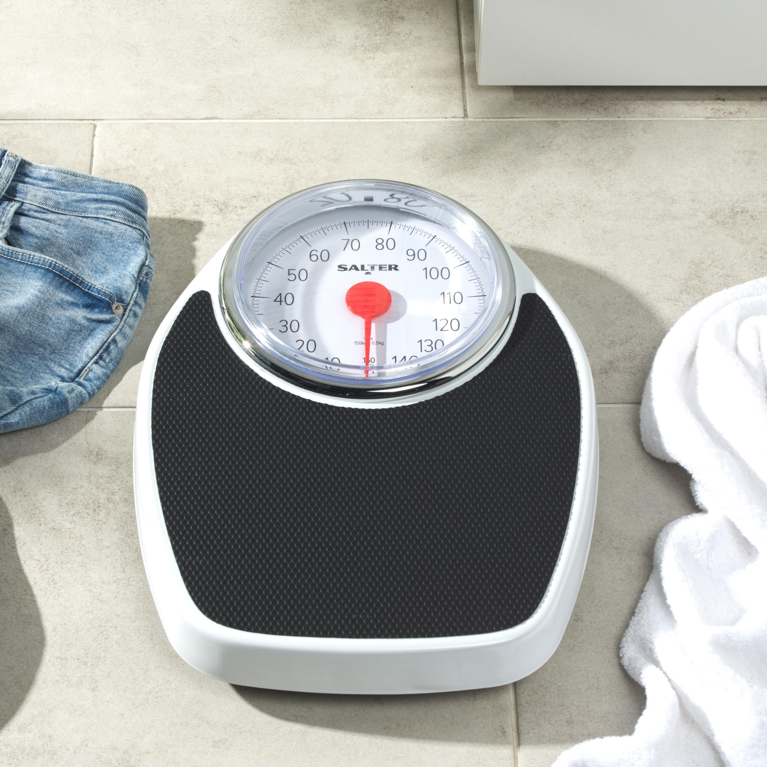 Salter 195 WHKR - Bilancia meccanica da bagno Doctor Style, bilancia fitness, capacità massima 150 kg, ampia pedana, ampio quadrante da 180 mm, finitura in gomma, solo chilogrammi