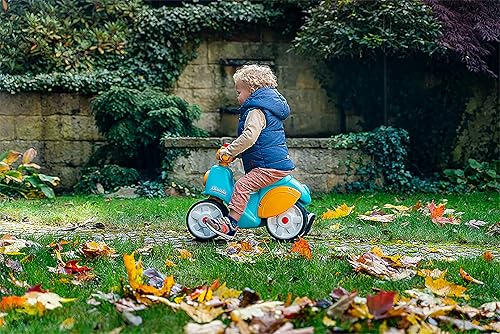 Miniatura 8 de Falk Ligh Green and Cream Strada Scooter Toy Push Ride On Motocycle para niños pequeños +1 año FA800S
