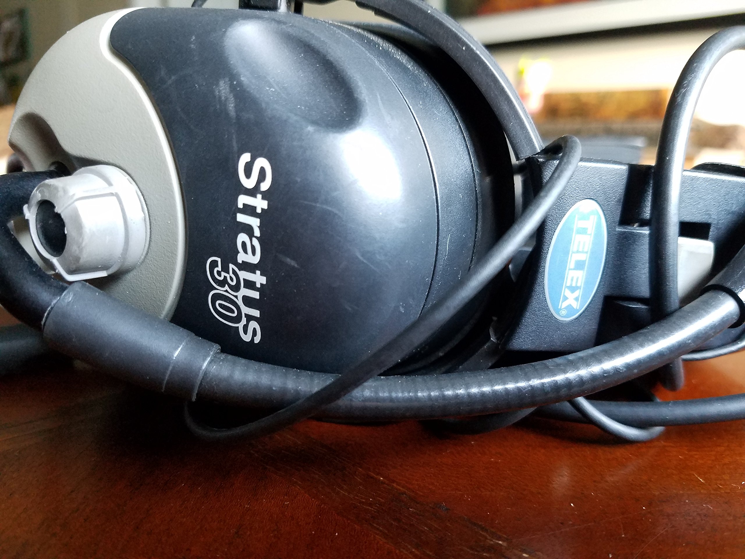 ヘッドセット Telex Stratus 30 aviation headset Telex Stratus 30XT