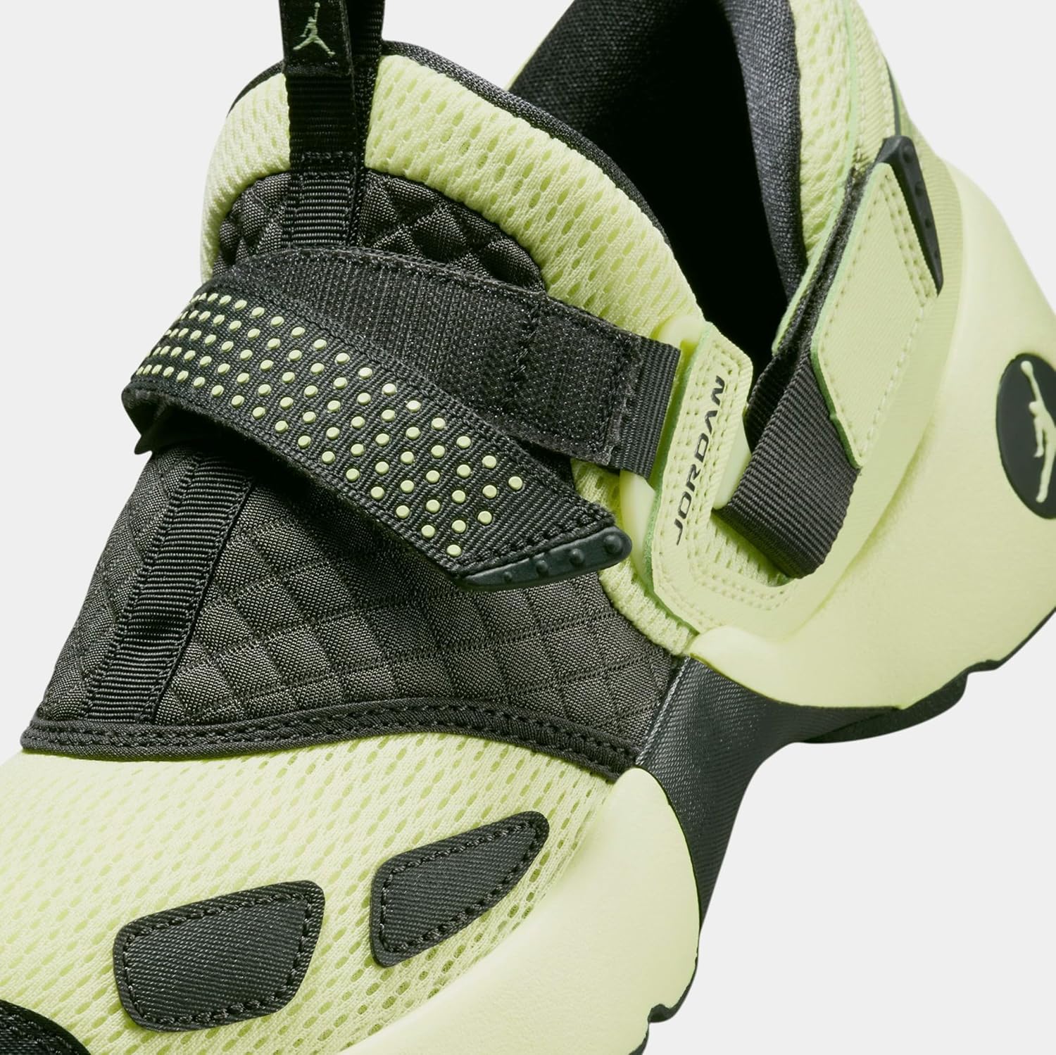 Nike Trunner LX Womens Running Shoes (Luminous Green/Black) Size 6.5