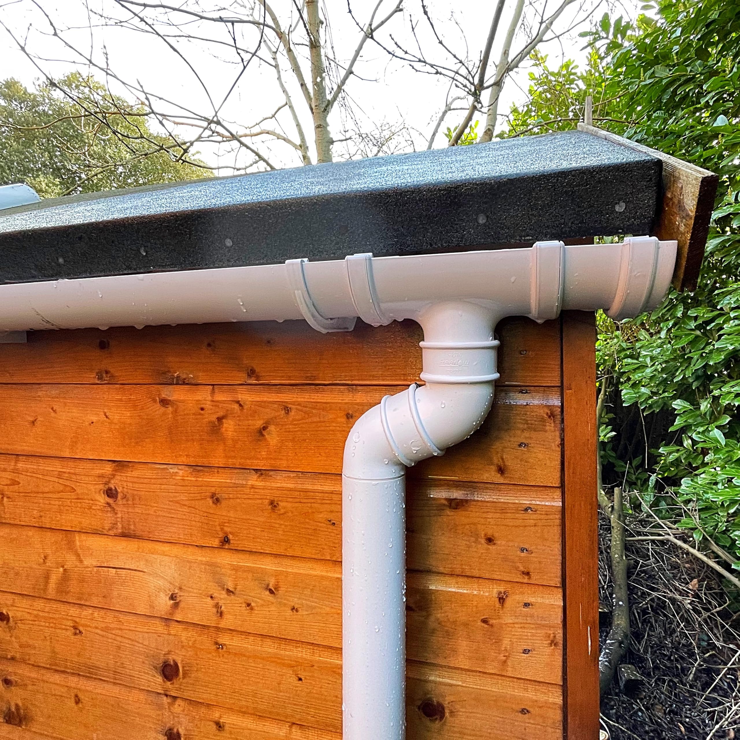 Plastic Bits 2u Complete Shed Gutter Kit, 112mm Half Round PVC Guttering System with Downpipe, White, diffrent Lengths (White, 2 Meter) โ image 1