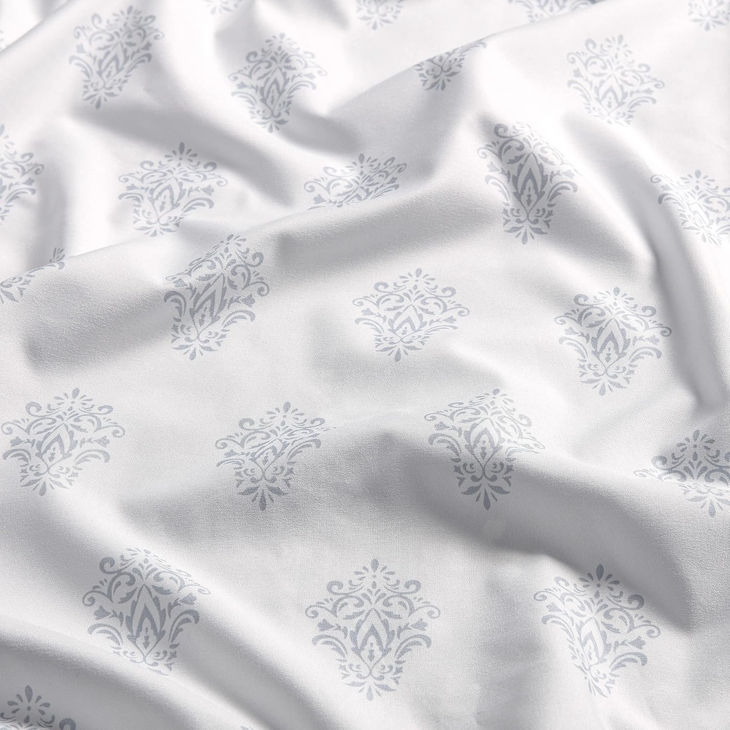 Chanasya Premium Small Damask Printed Victorian Patterned Queen Bed Sheet Set 4-Piece - 1 Flat 1 Fitted Sheet 2 Pillowcases - Ultra Soft Luxurious Microfiber Sheets - White